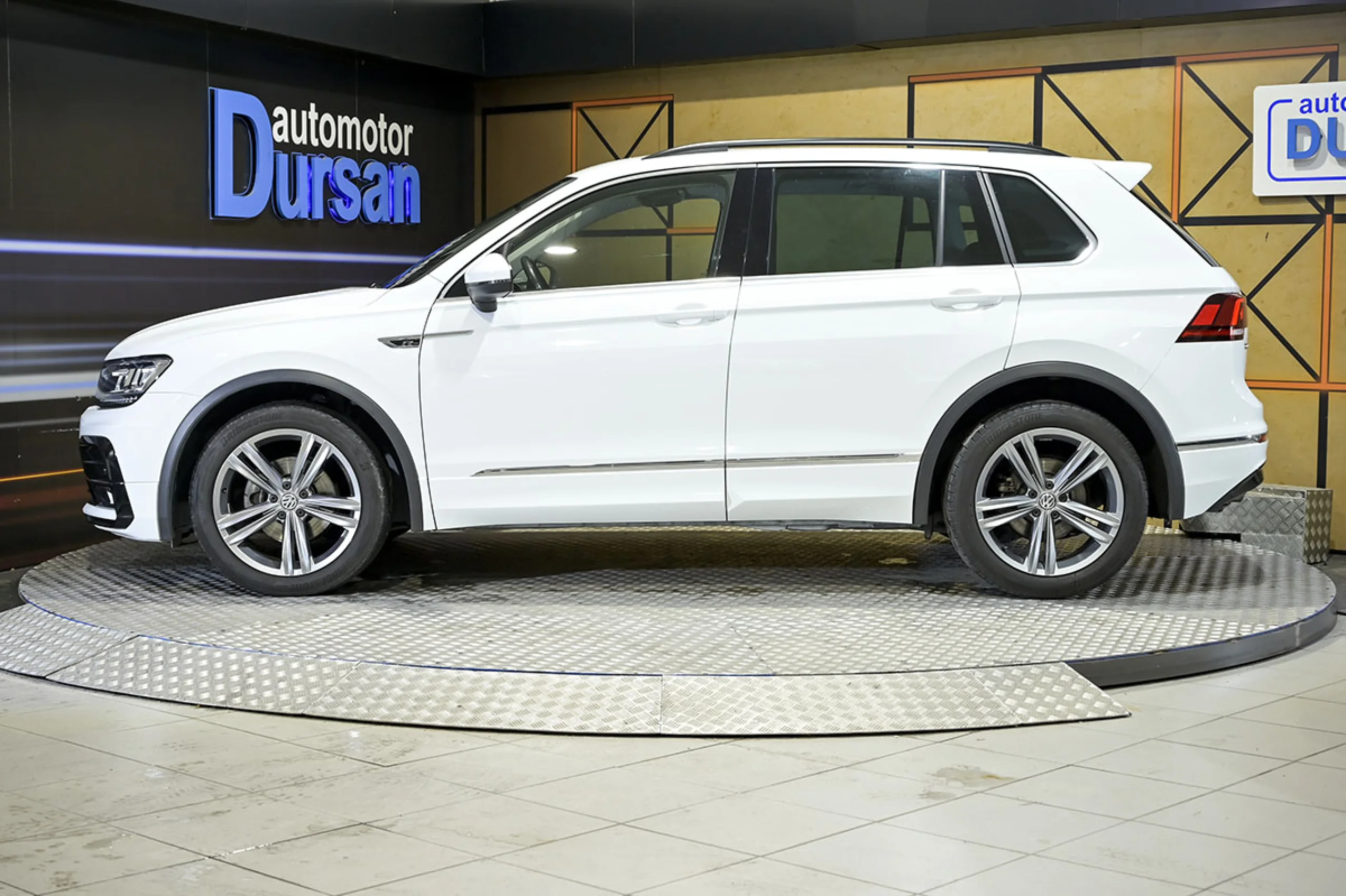 Volkswagen Tiguan Advance 2.0 TDI 110kW 150CV DSG - Foto 19