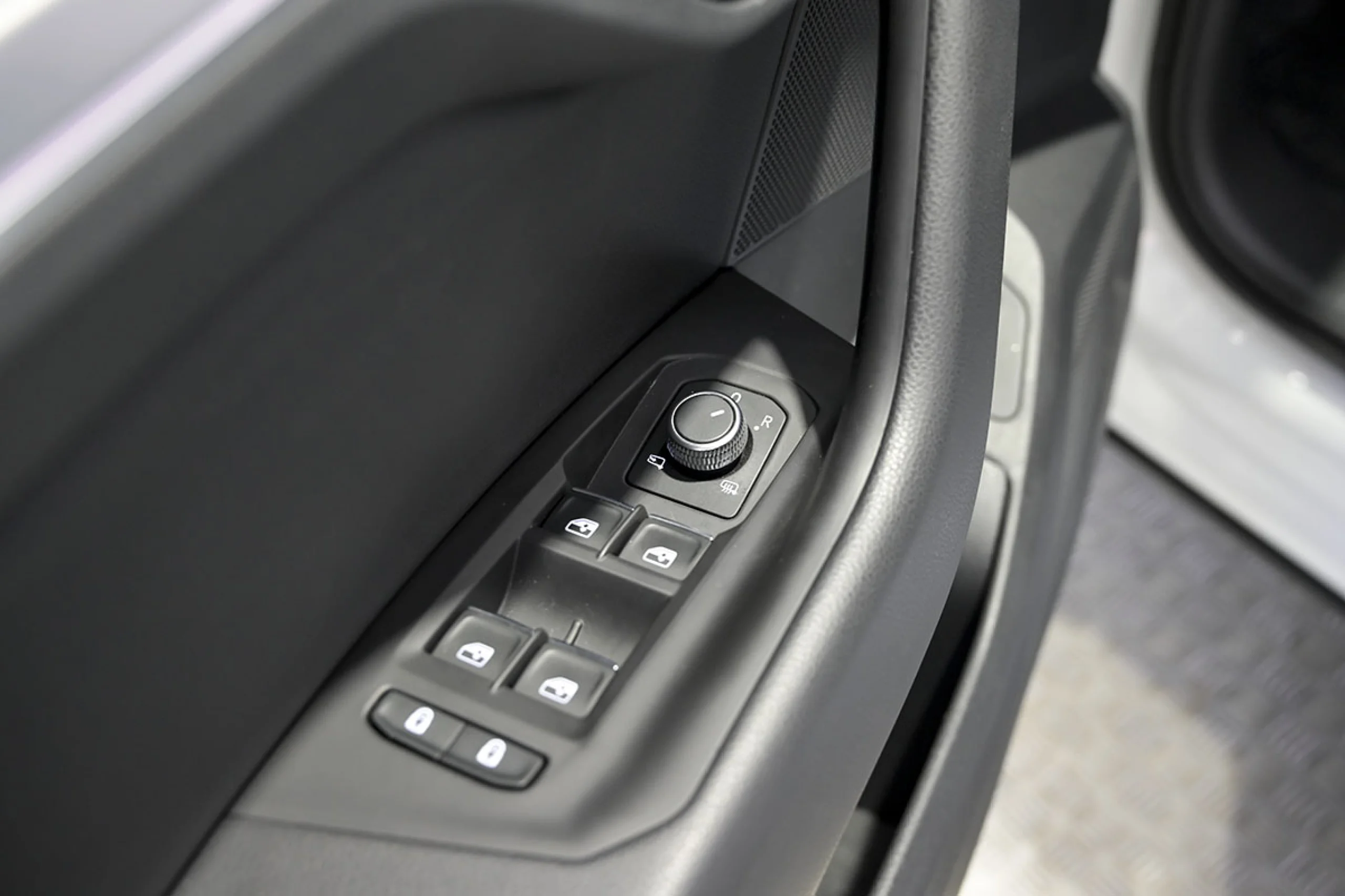 Volkswagen Touareg Prem Eleg 3.0 V6 TDI 210kW Tip 4M - Foto 21