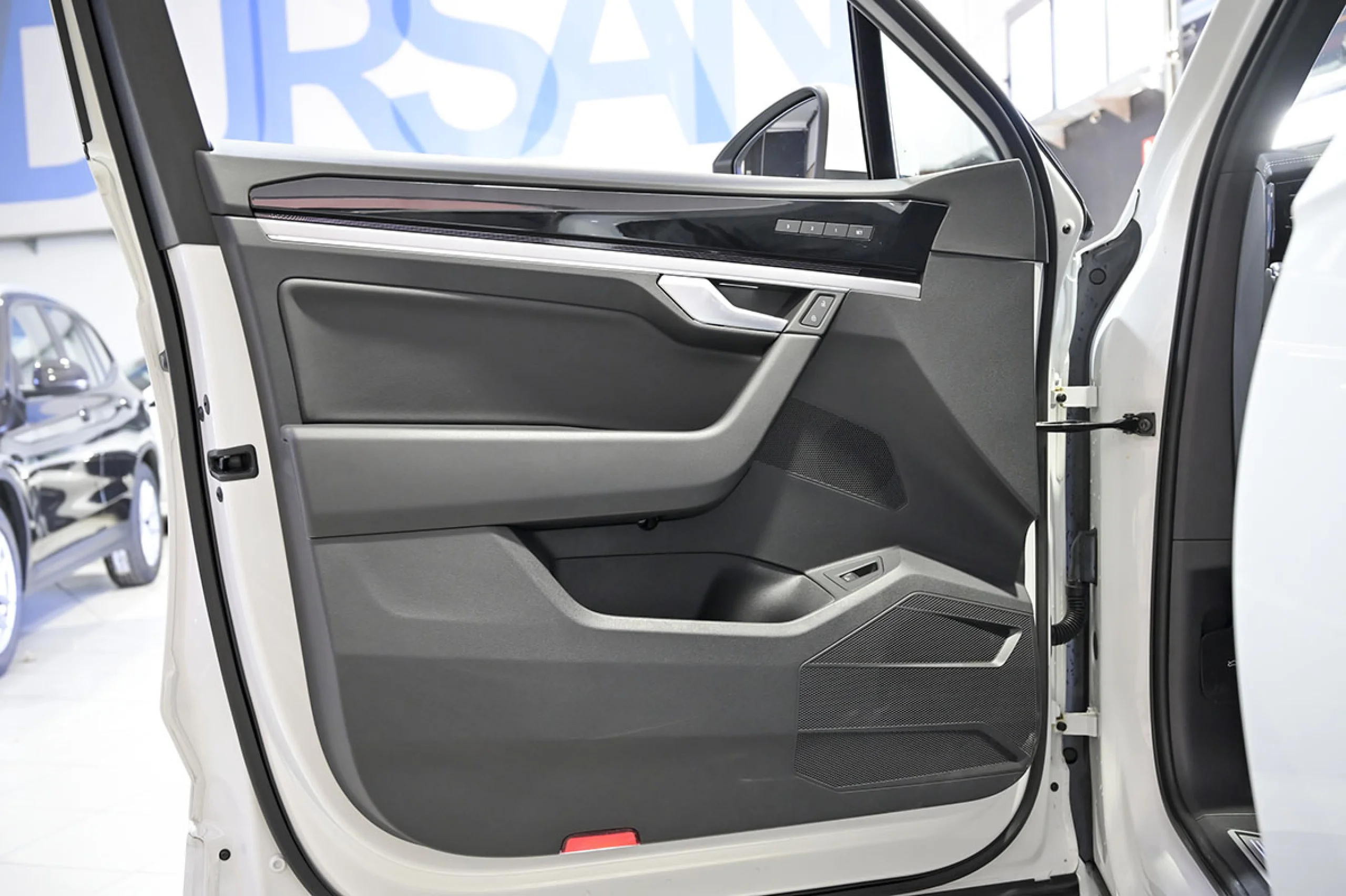 Volkswagen Touareg Prem Eleg 3.0 V6 TDI 210kW Tip 4M - Foto 20