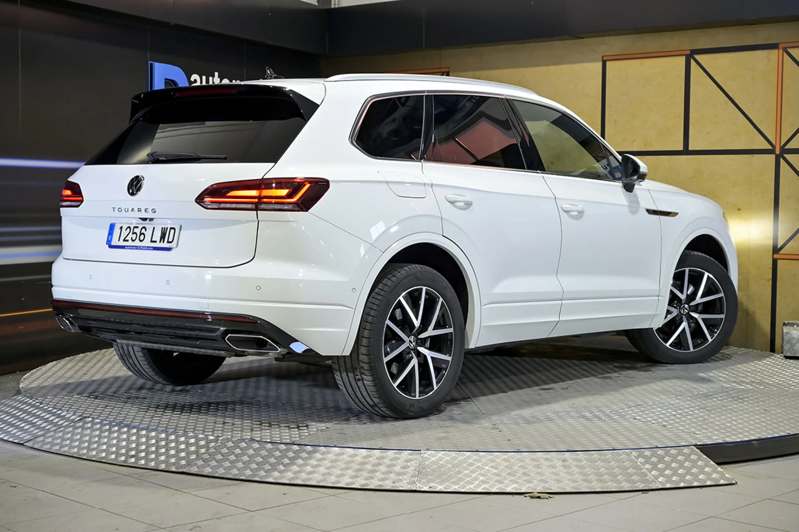 Volkswagen Touareg Prem Eleg 3.0 V6 TDI 210kW Tip 4M - Foto 5