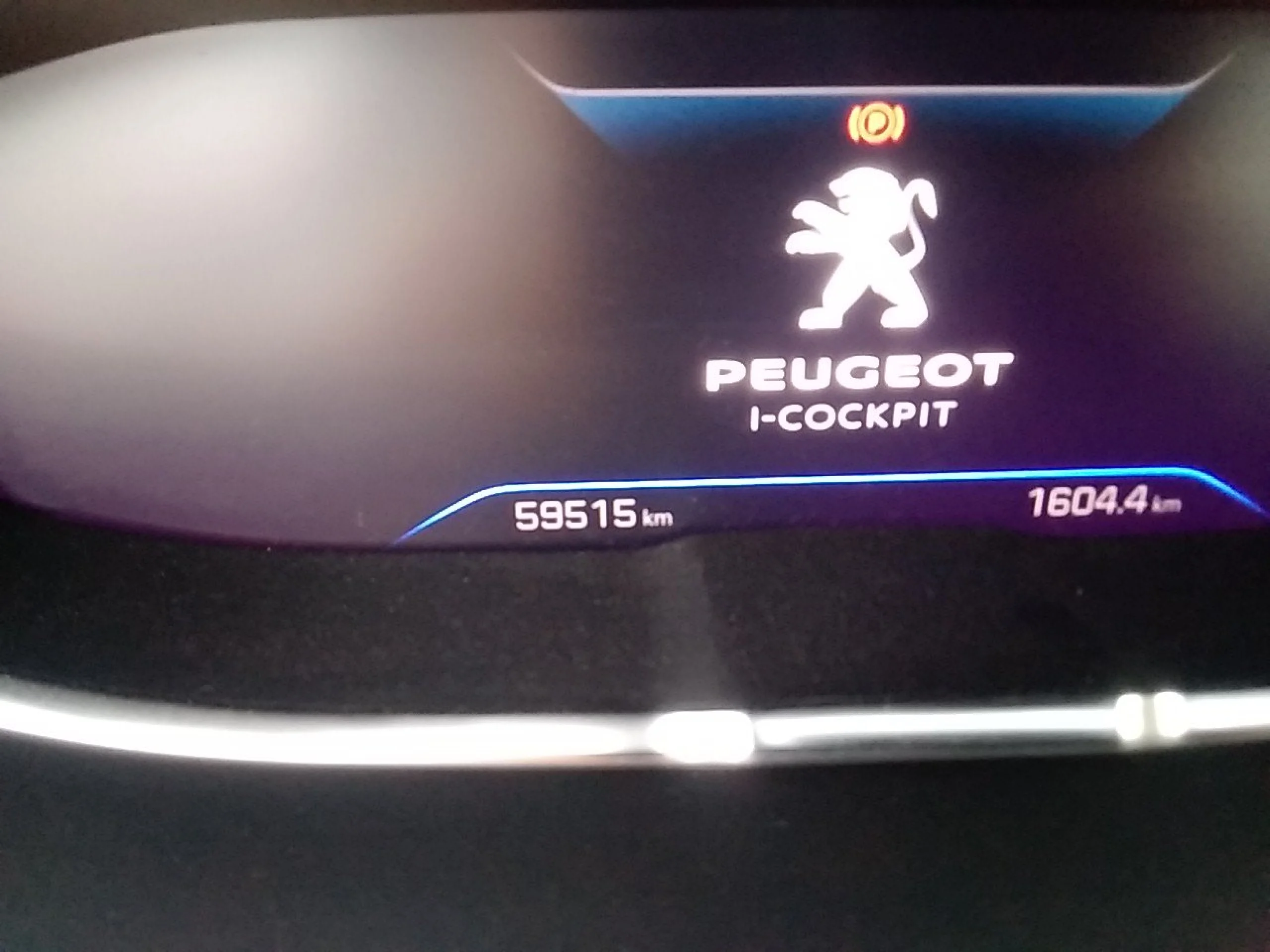 Peugeot 3008 1.5 BlueHDi 96kW (130CV) S&amp;S Active Pack - Foto 8