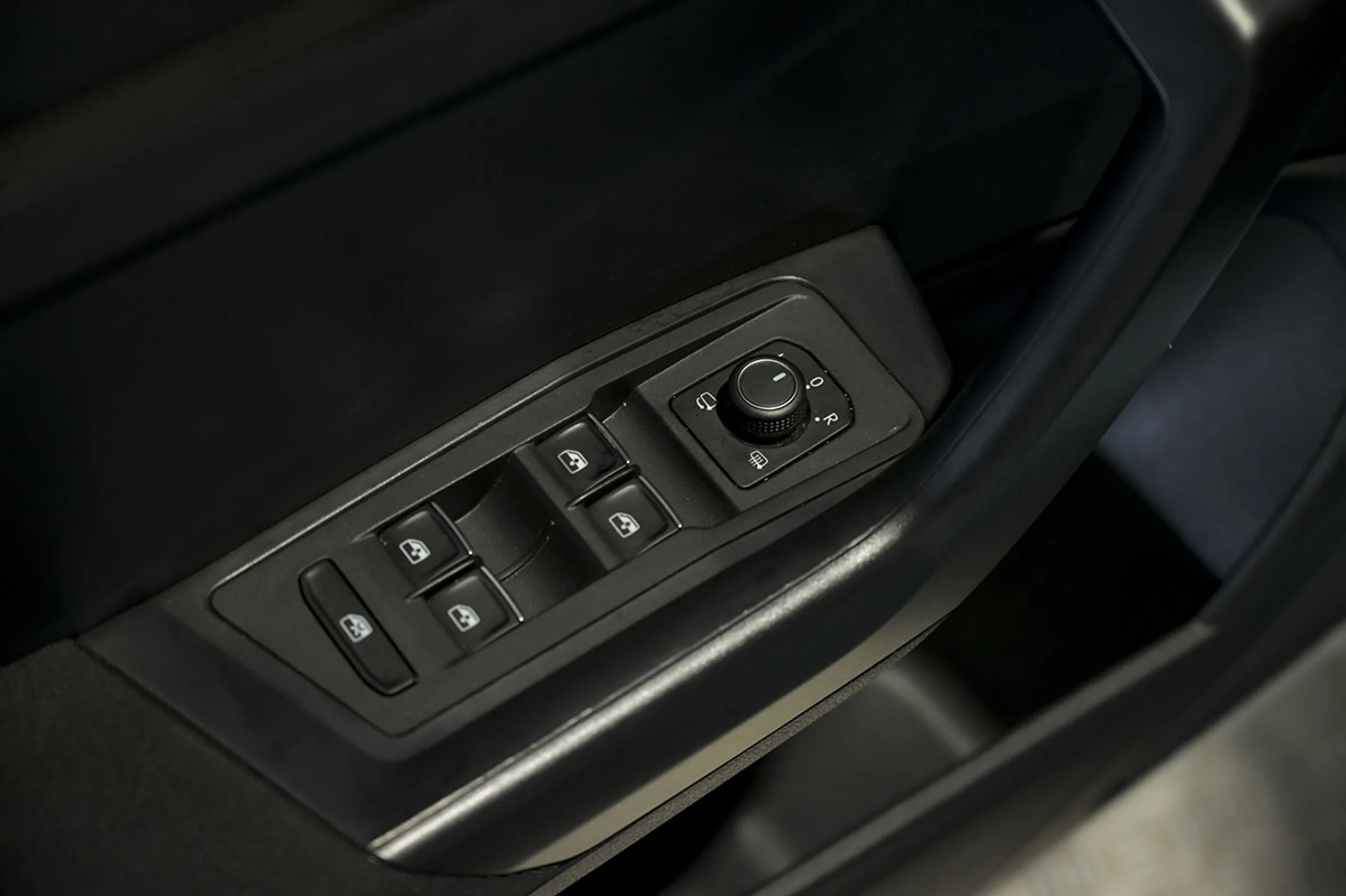 Volkswagen T-Roc Advance 1.0 TSI 85kW 115CV - Foto 22