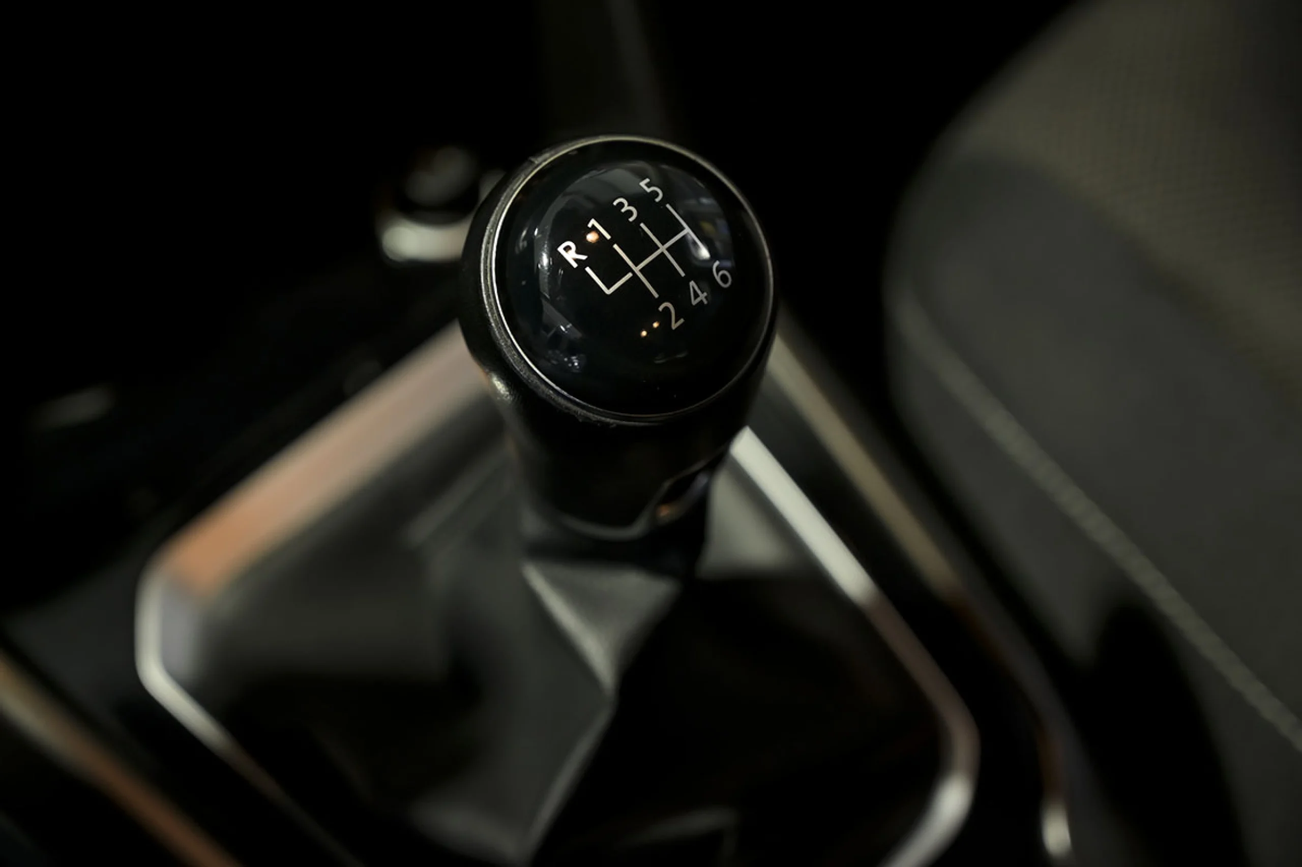 Volkswagen T-Roc Advance 1.0 TSI 85kW 115CV - Foto 31