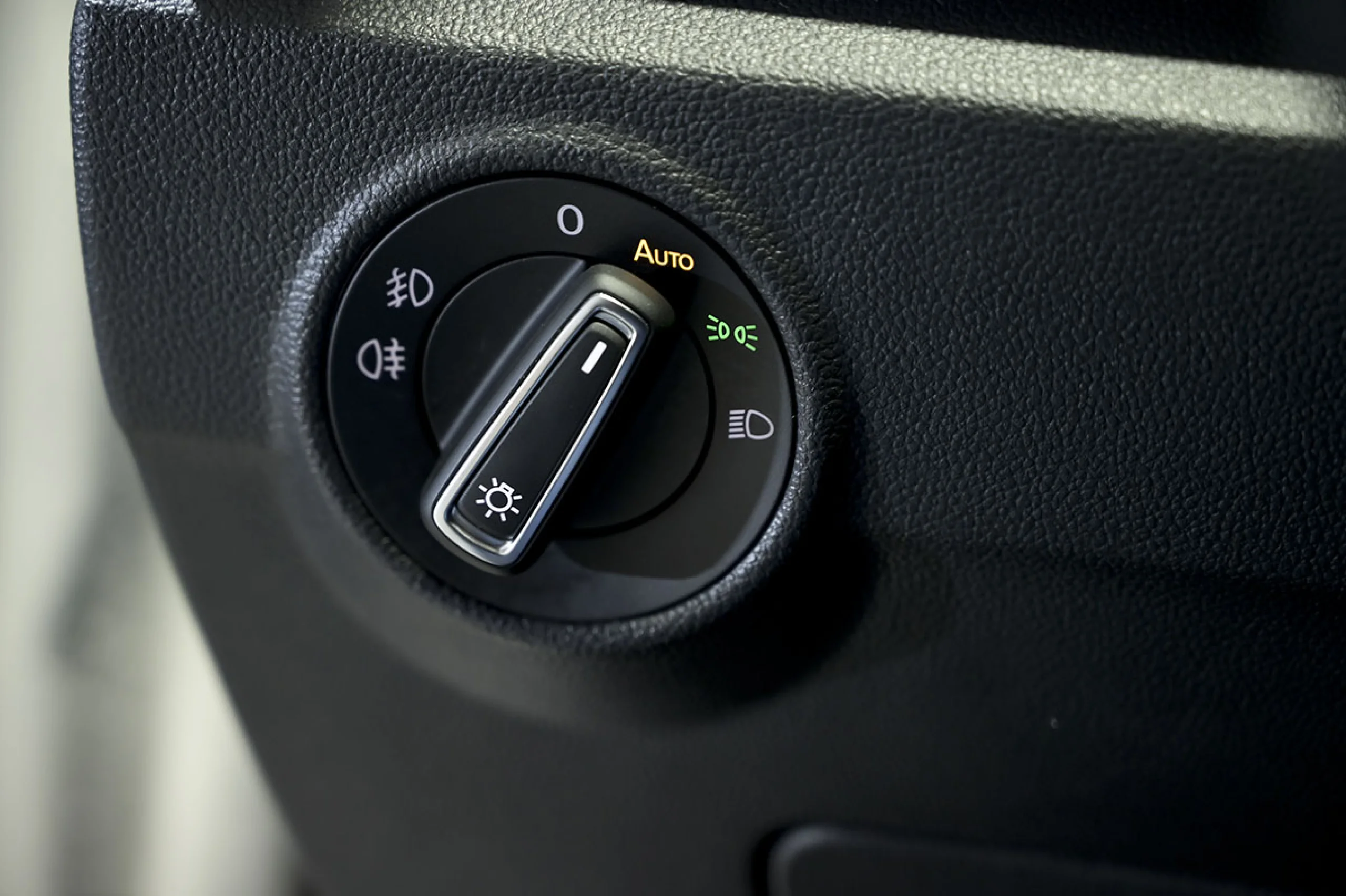 Volkswagen T-Roc Advance 1.0 TSI 85kW 115CV - Foto 23