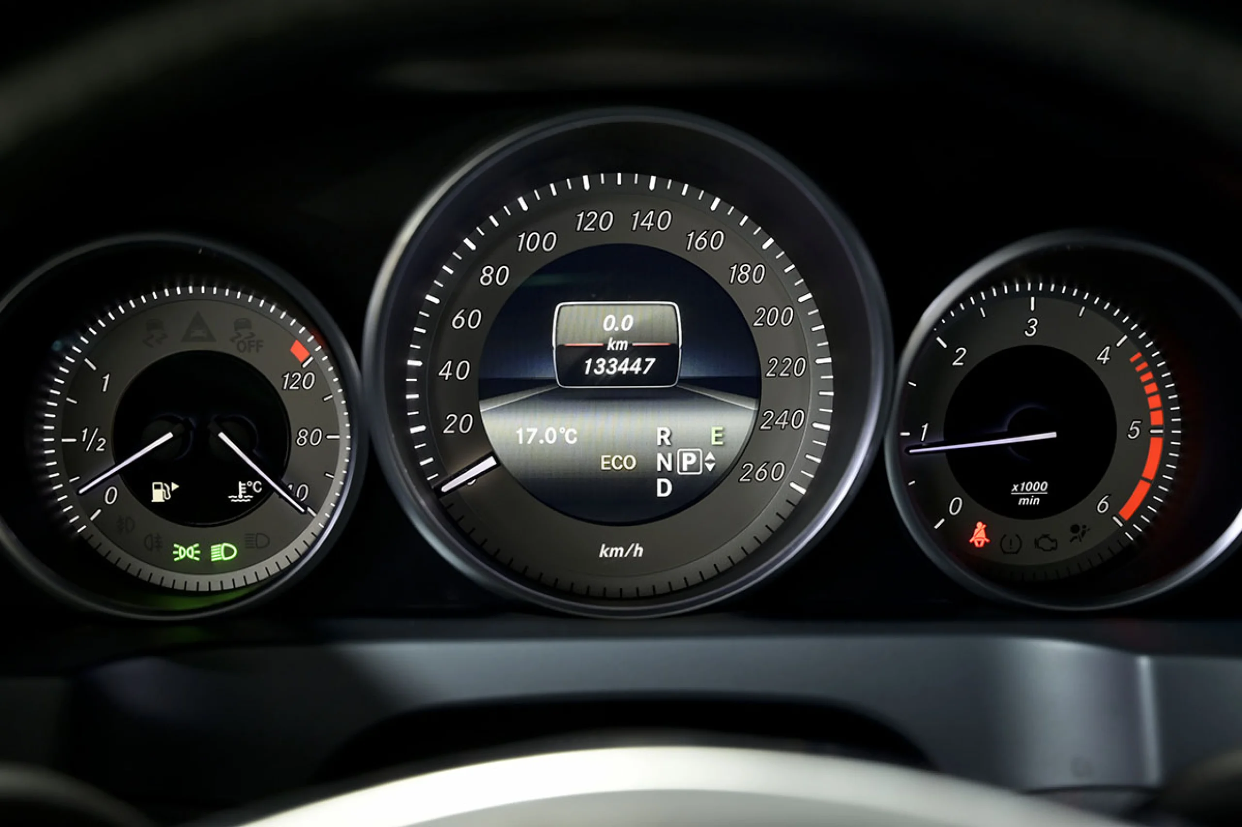 Mercedes-Benz E 220 MERCEDES-BENZ Clase E Coupe E 220 CDI - Foto 7