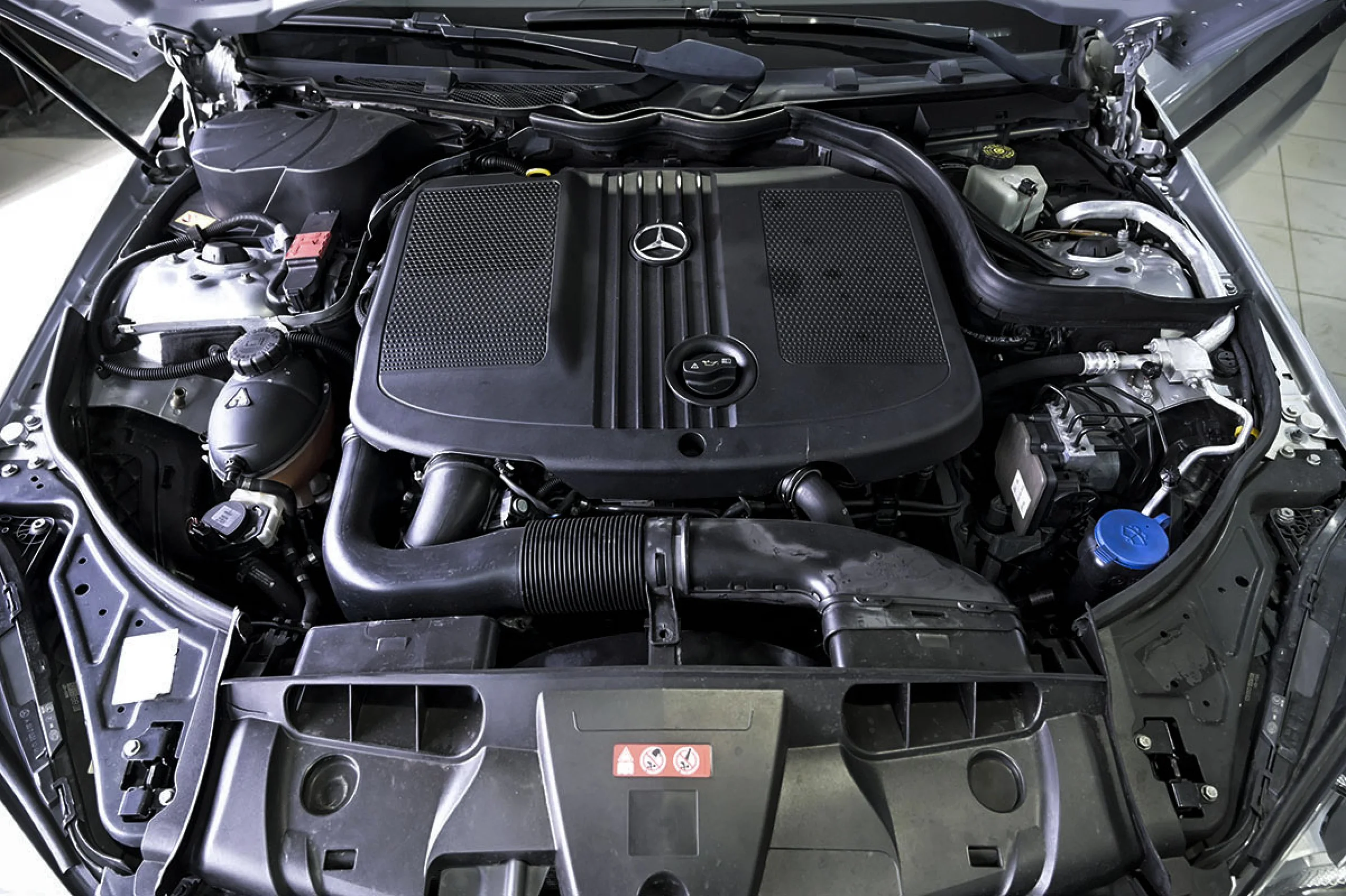 Mercedes-Benz E 220 MERCEDES-BENZ Clase E Coupe E 220 CDI - Foto 30