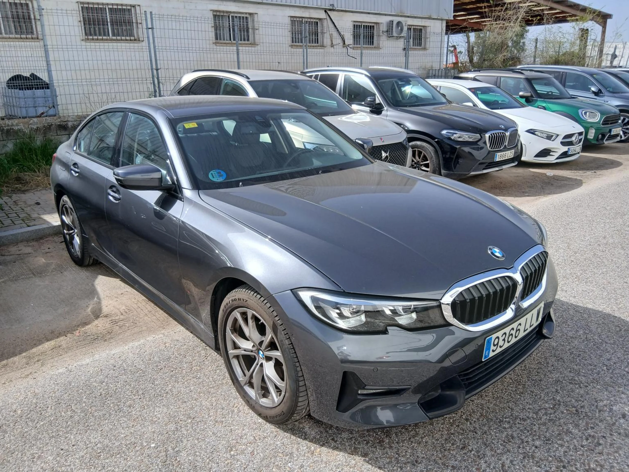BMW 318 SERIES 3 318d Auto. - Foto 4