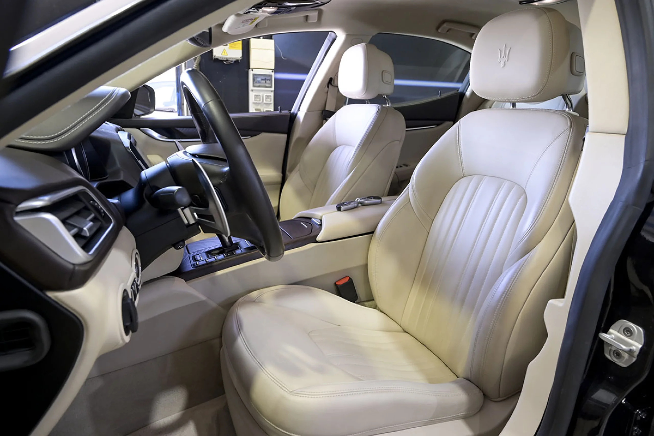 Maserati Ghibli Executive L4 330CV HybridGasolina RWD - Foto 28