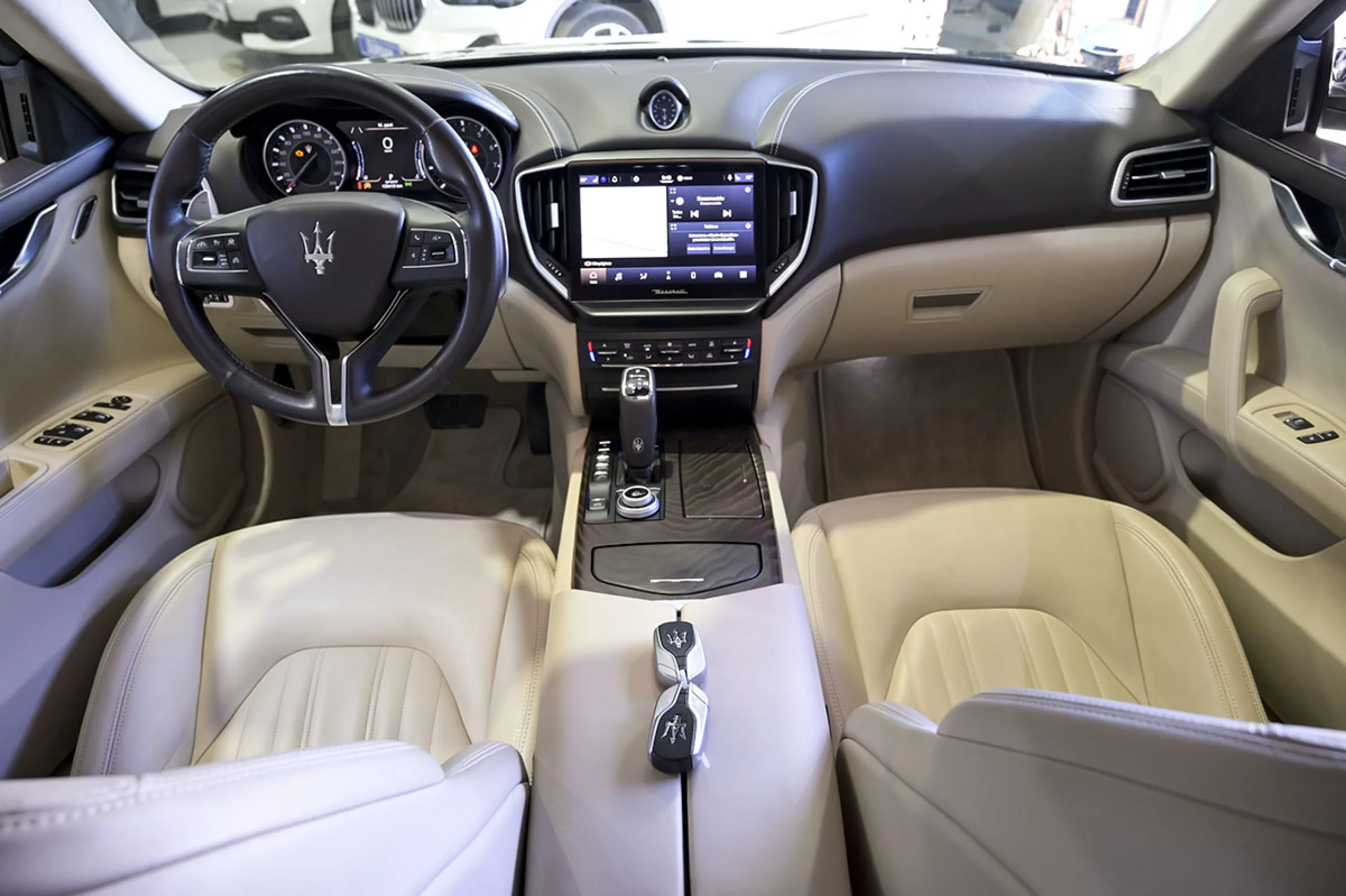 Maserati Ghibli Executive L4 330CV HybridGasolina RWD - Foto 8