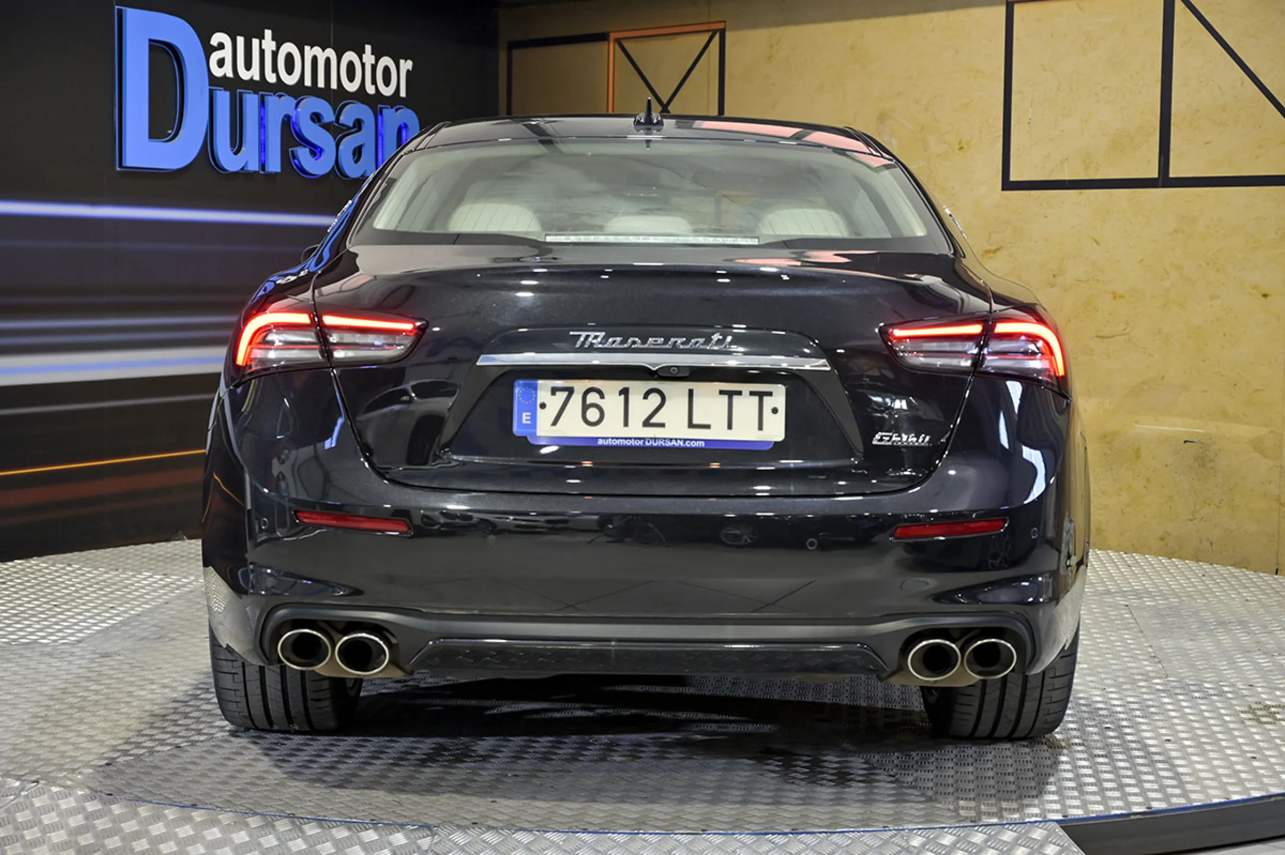 Maserati Ghibli Executive L4 330CV HybridGasolina RWD - Foto 12