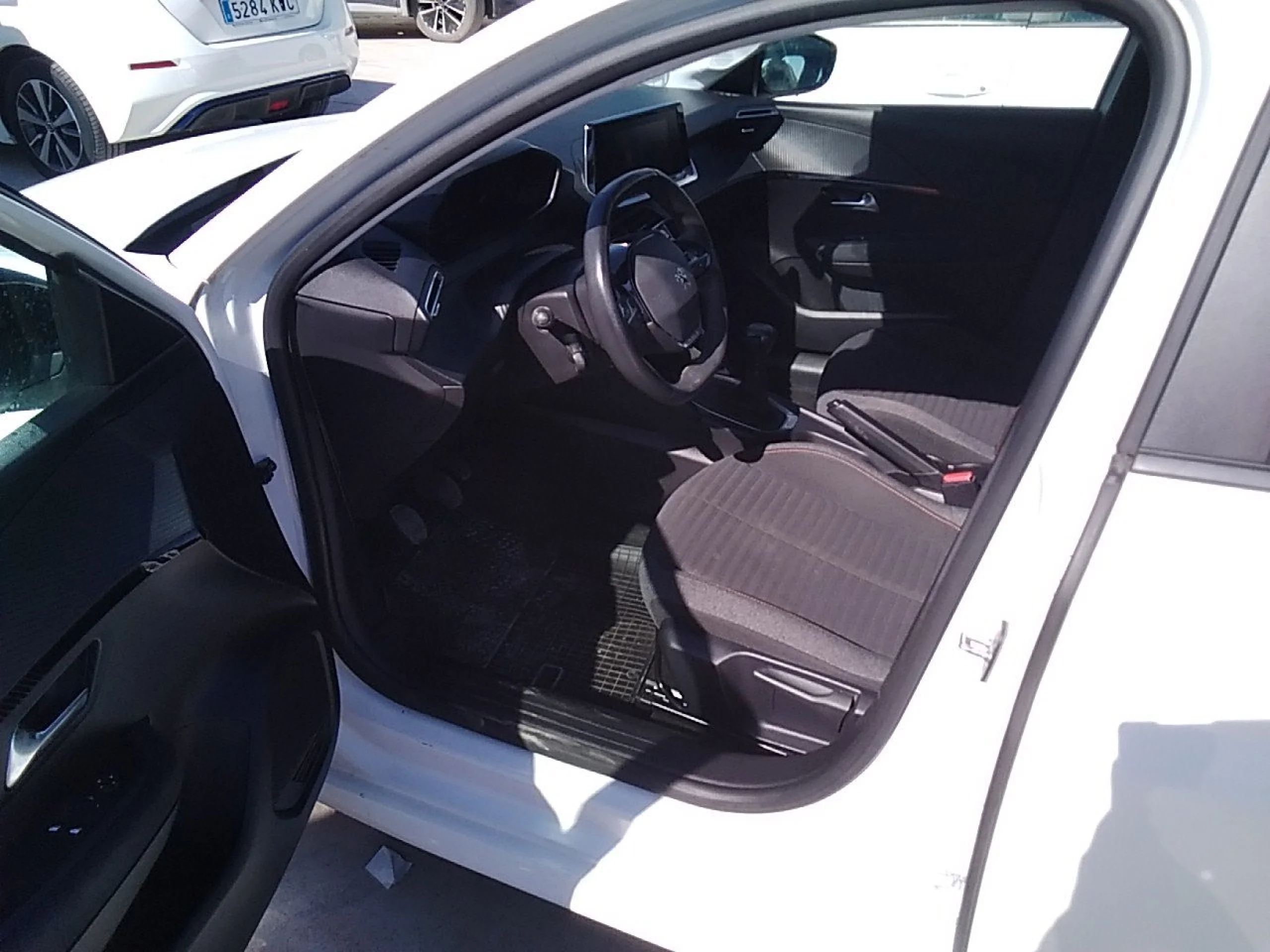 Peugeot 208 BlueHDi 73kW (100CV) Active - Foto 7