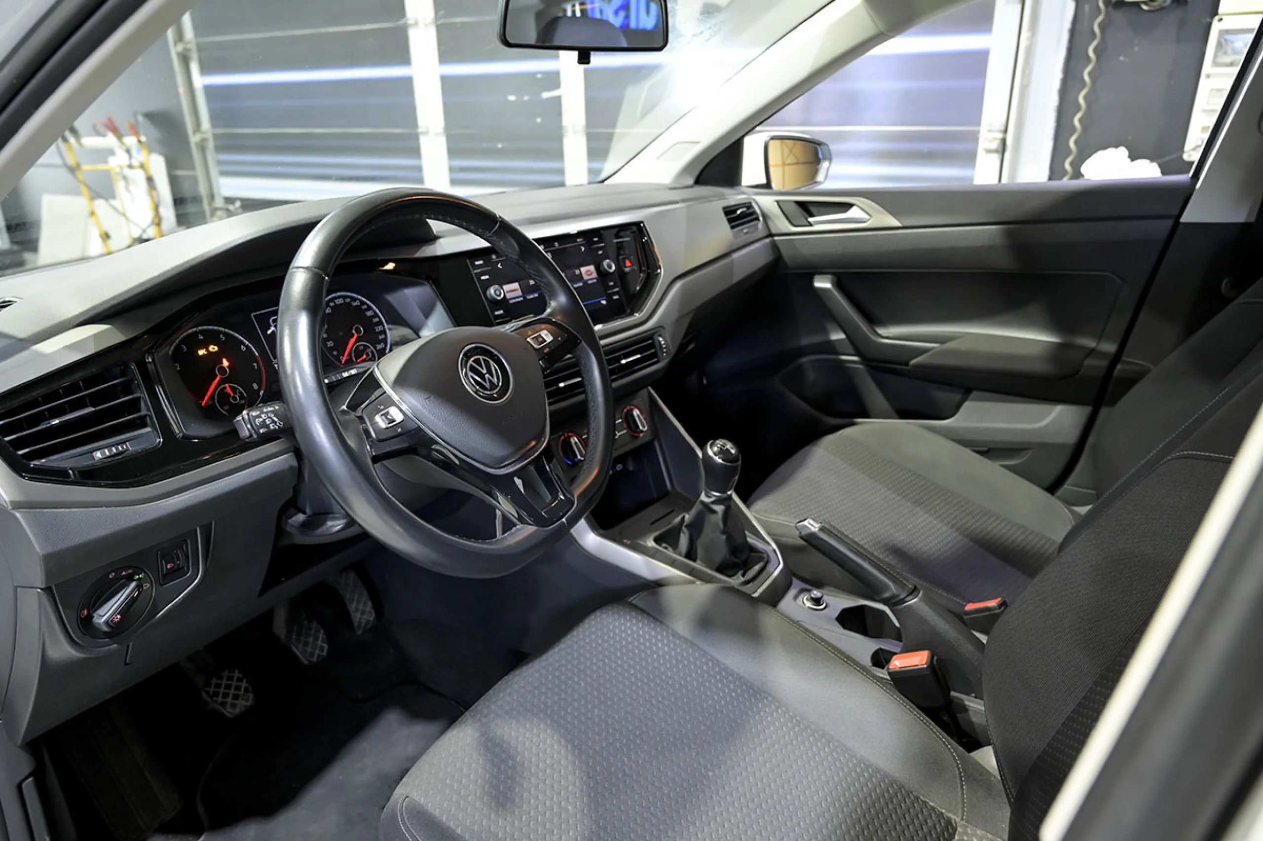 Volkswagen Polo Advance 1.0 TSI 70kW 95CV - Foto 6