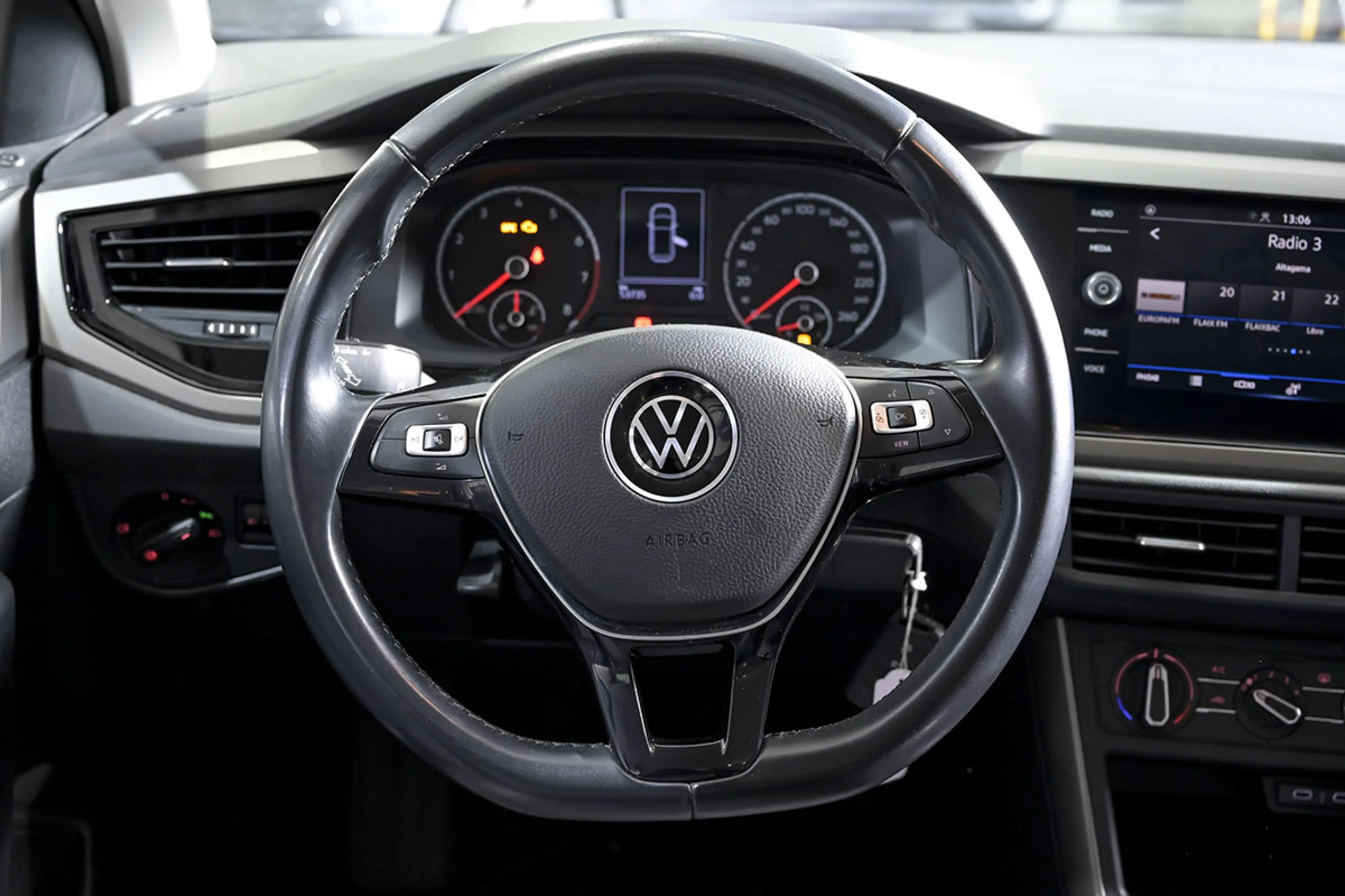 Volkswagen Polo Advance 1.0 TSI 70kW 95CV - Foto 24