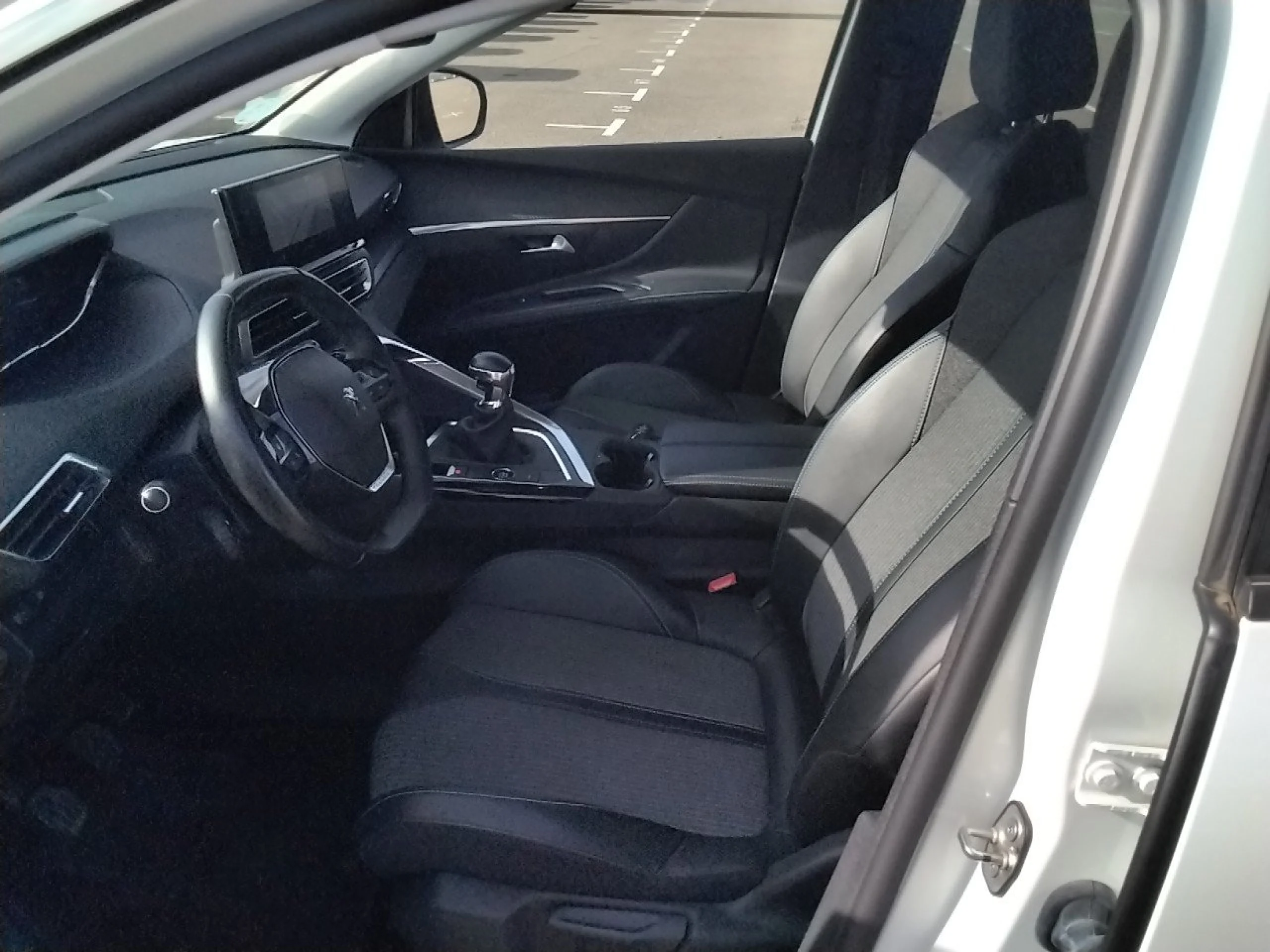 Peugeot 5008 1.5 BlueHDi 96kW (130CV) S&amp;S Allure - Foto 7