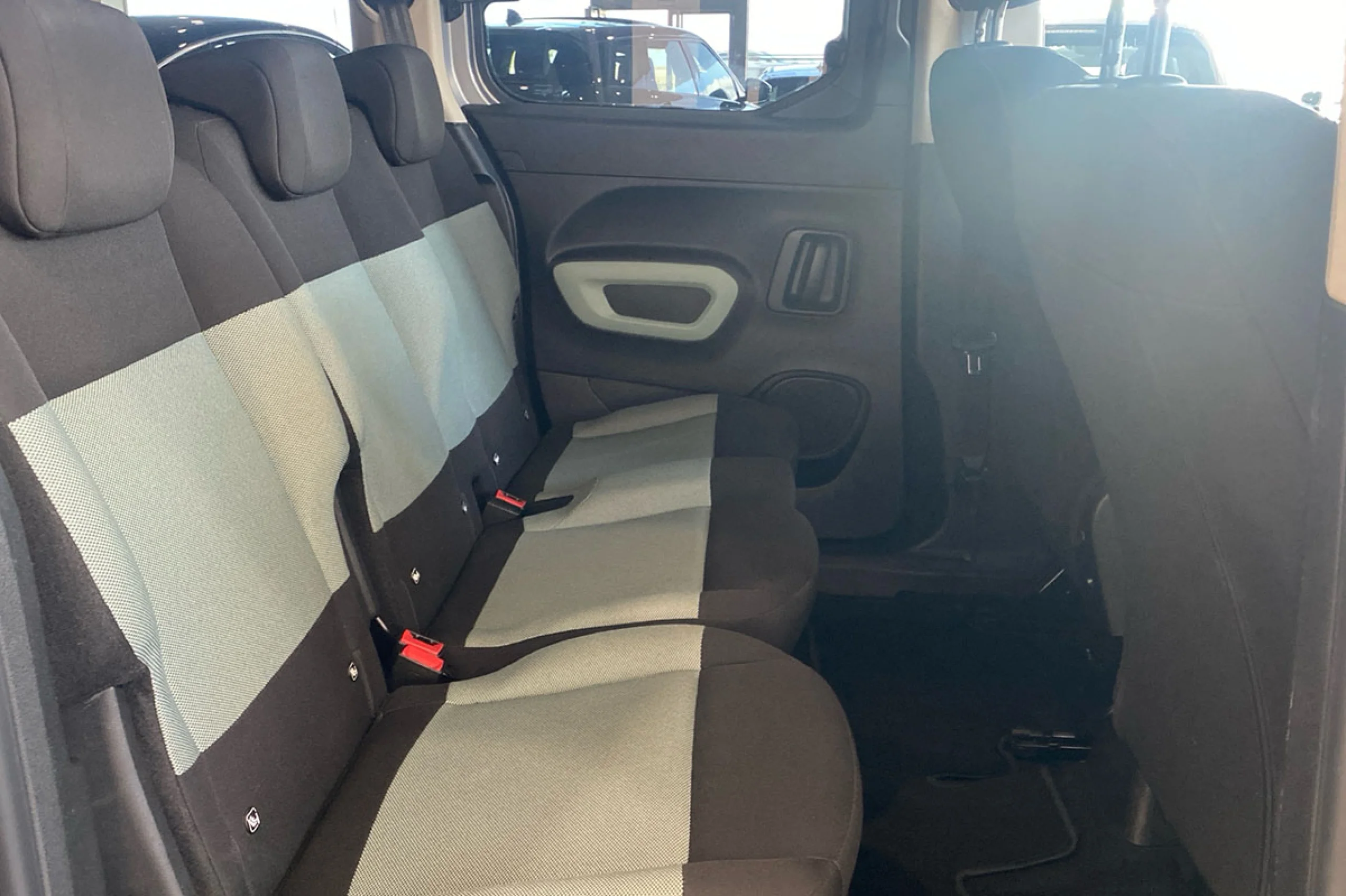 Citroen Berlingo Talla XL BlueHDi 130 SS 6v FEEL - Foto 12