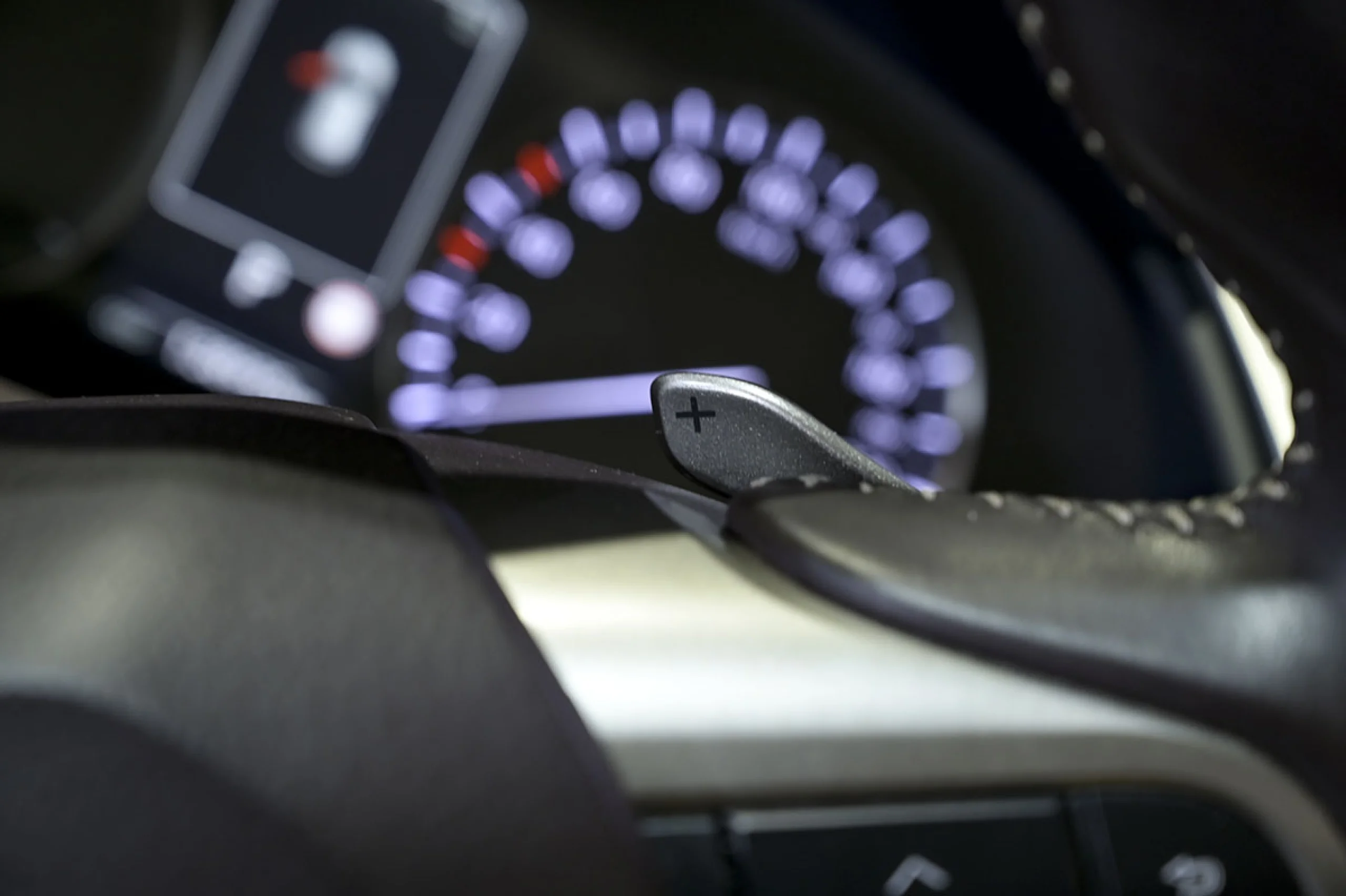 Lexus RX 450h Executive - Foto 31