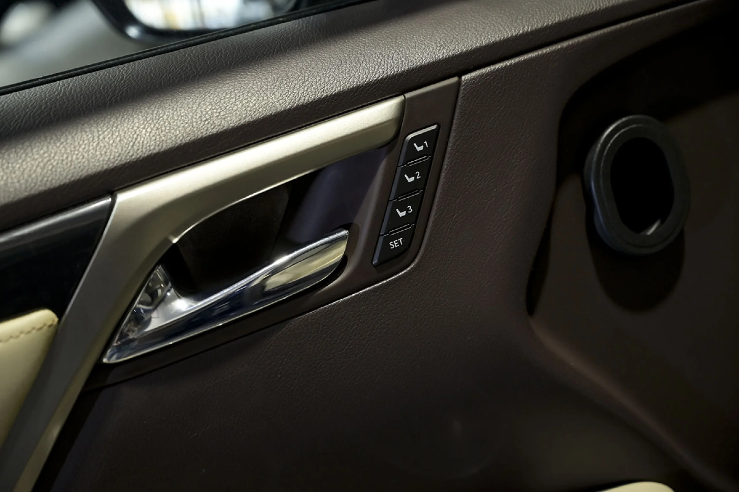 Lexus RX 450h Executive - Foto 24