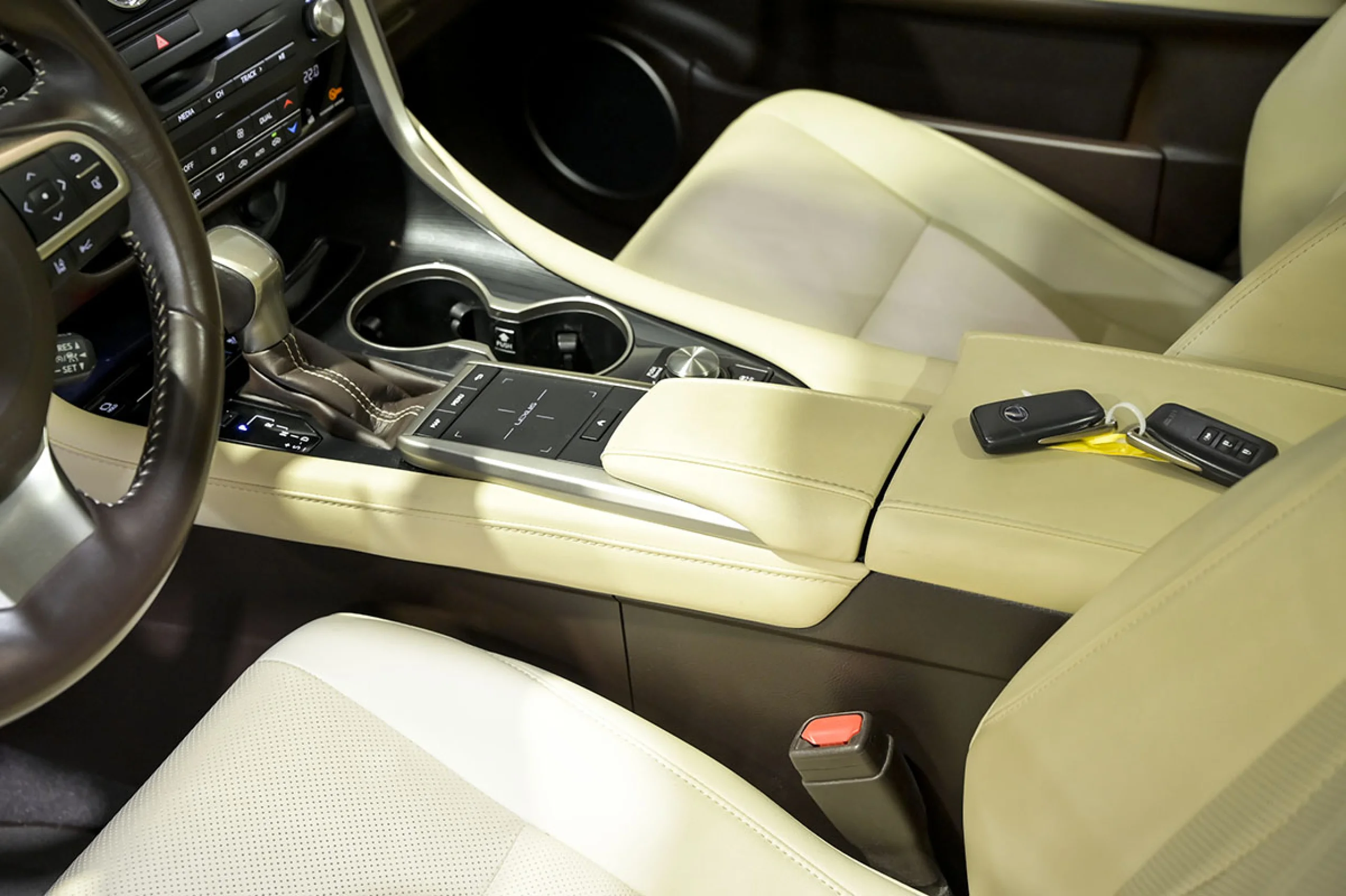 Lexus RX 450h Executive - Foto 36