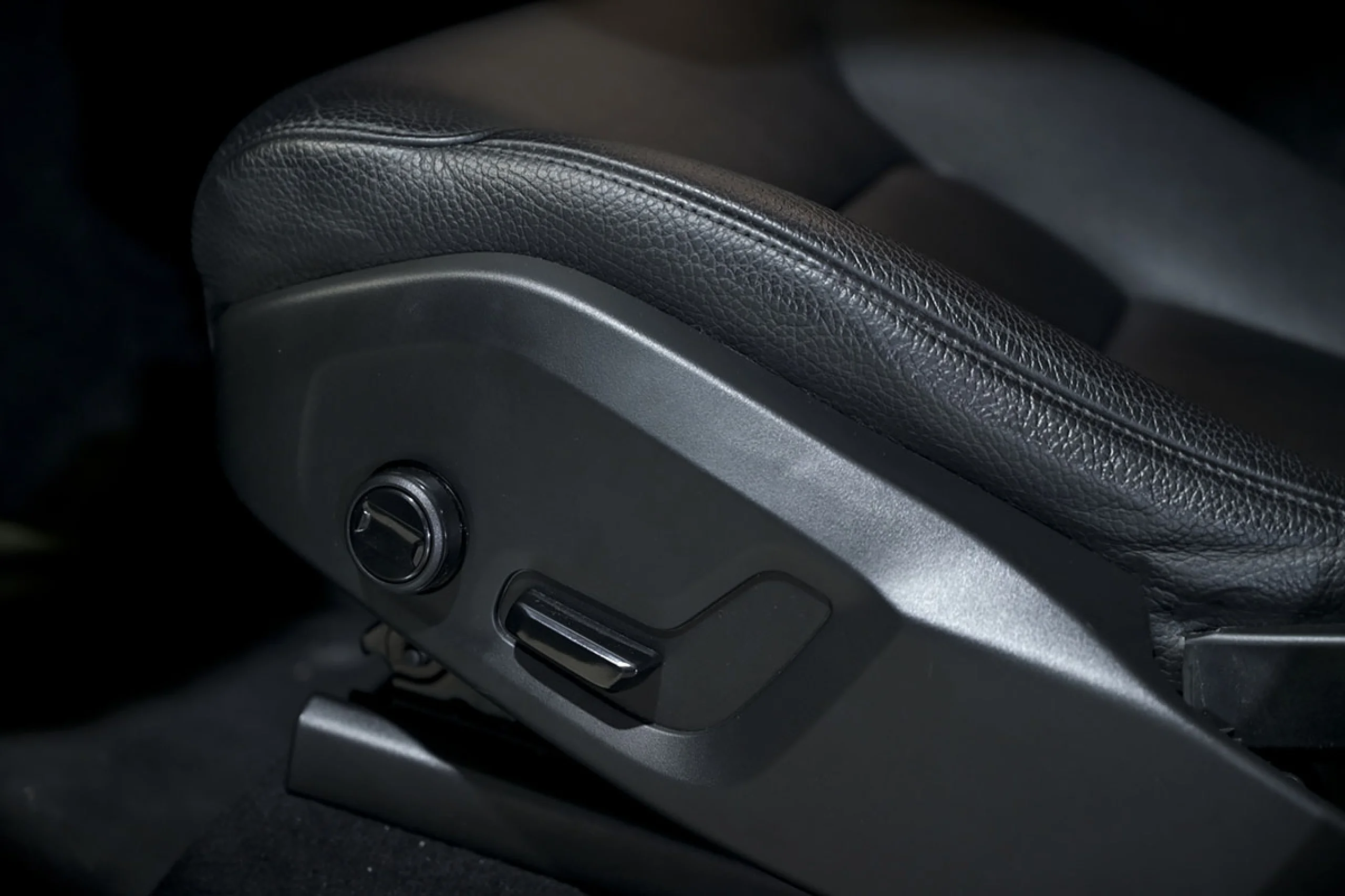 Volvo XC 90 XC90 2.0 B5 D AWD Momentum Pro Auto - Foto 27