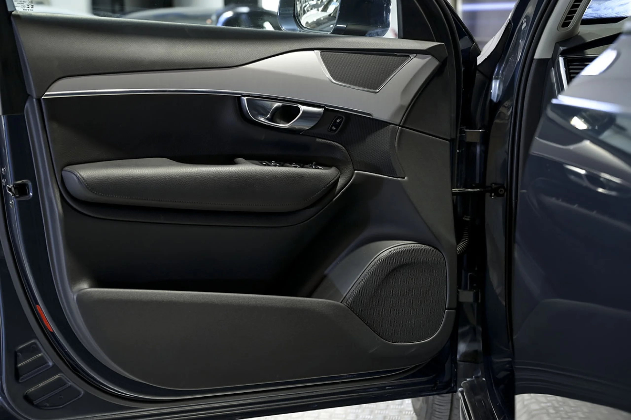 Volvo XC 90 XC90 2.0 B5 D AWD Momentum Pro Auto - Foto 24