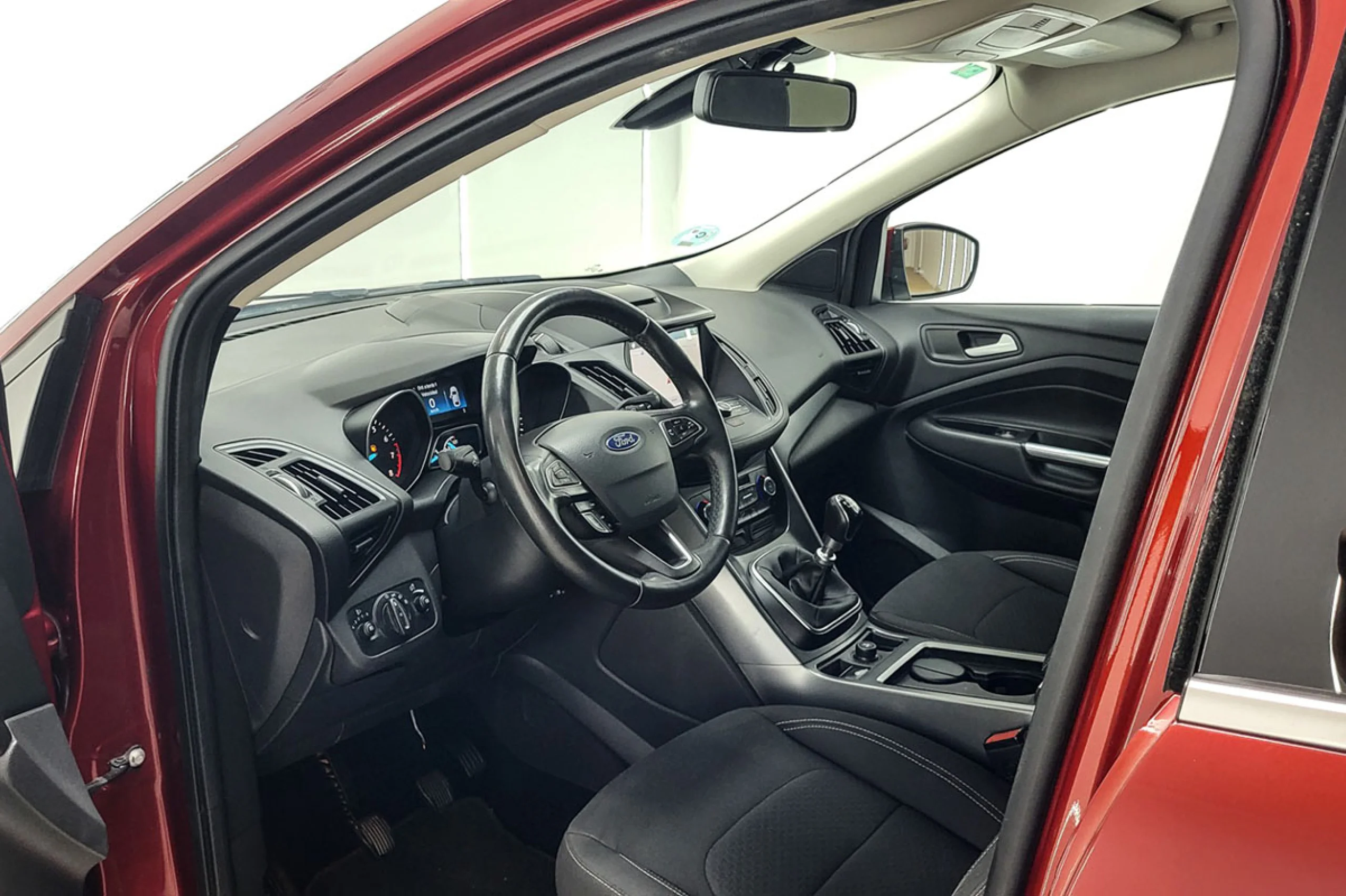 Ford Kuga 1.5 EcoBoost 88kW 4x2 STLine - Foto 6