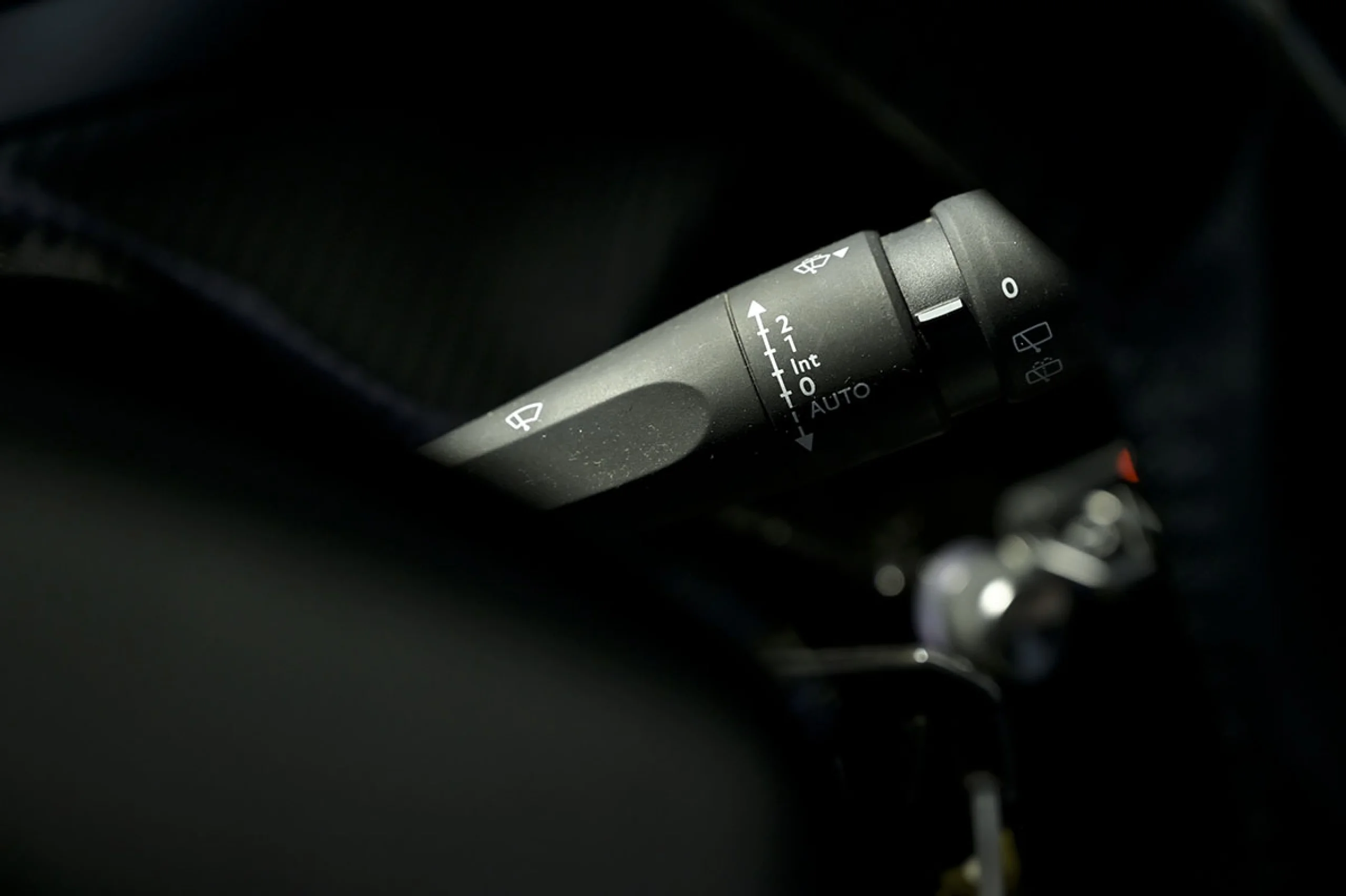 Peugeot 208 BlueHDi 73kW 100CV Allure - Foto 23