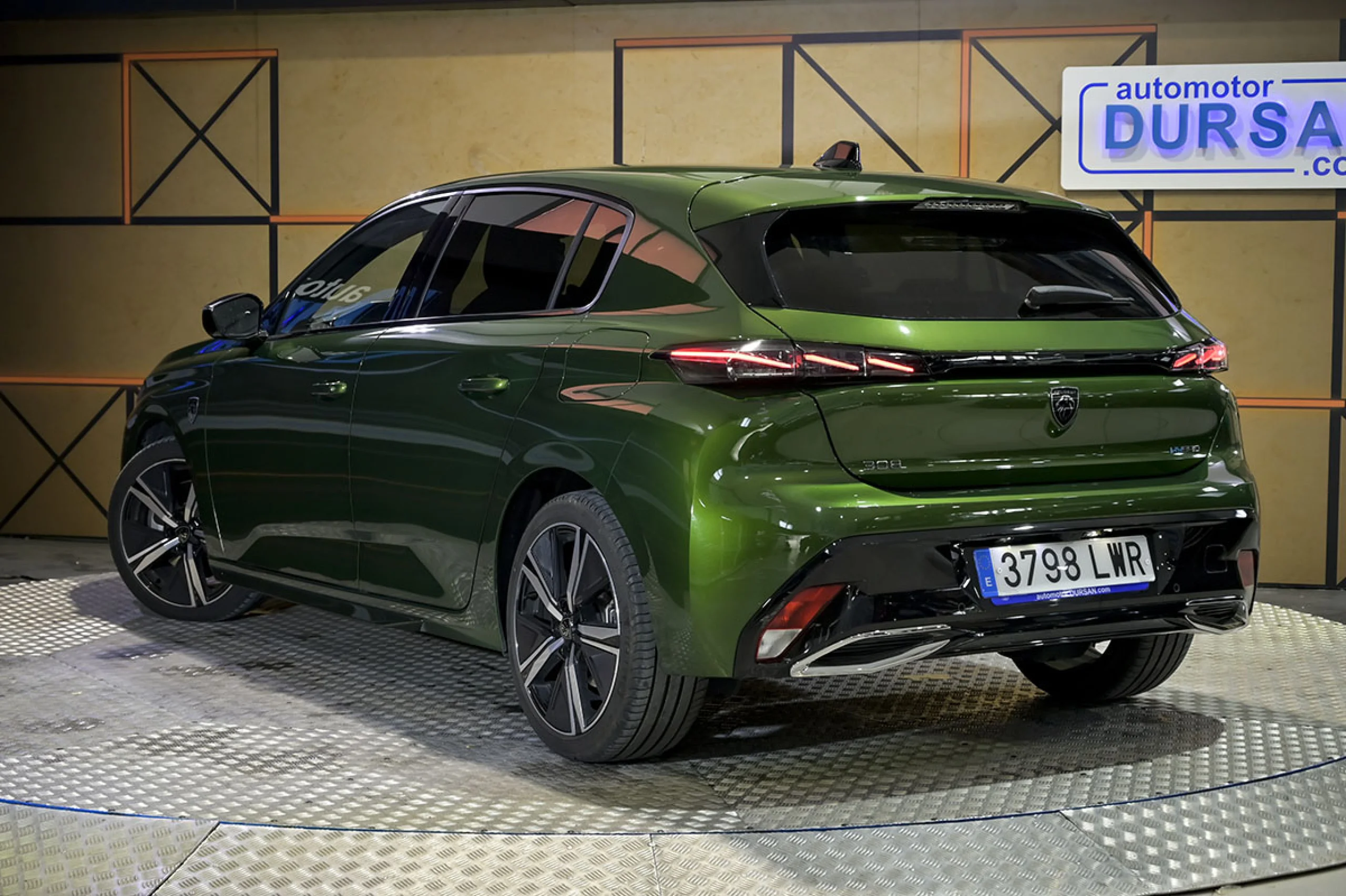 Peugeot 308 5P GT Pack Hybrid 225 eEAT8 - Foto 4