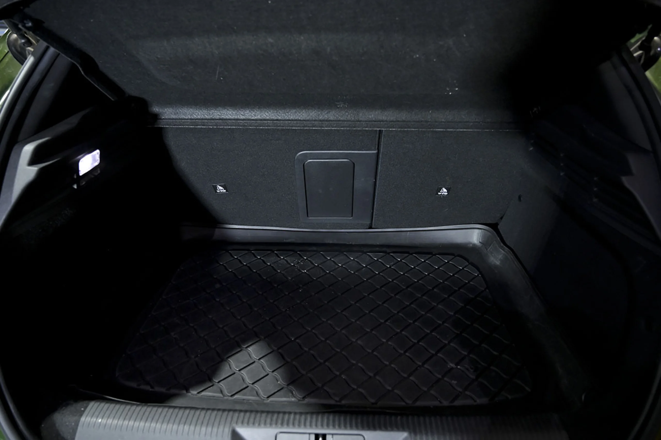 Peugeot 308 5P GT Pack Hybrid 225 eEAT8 - Foto 60