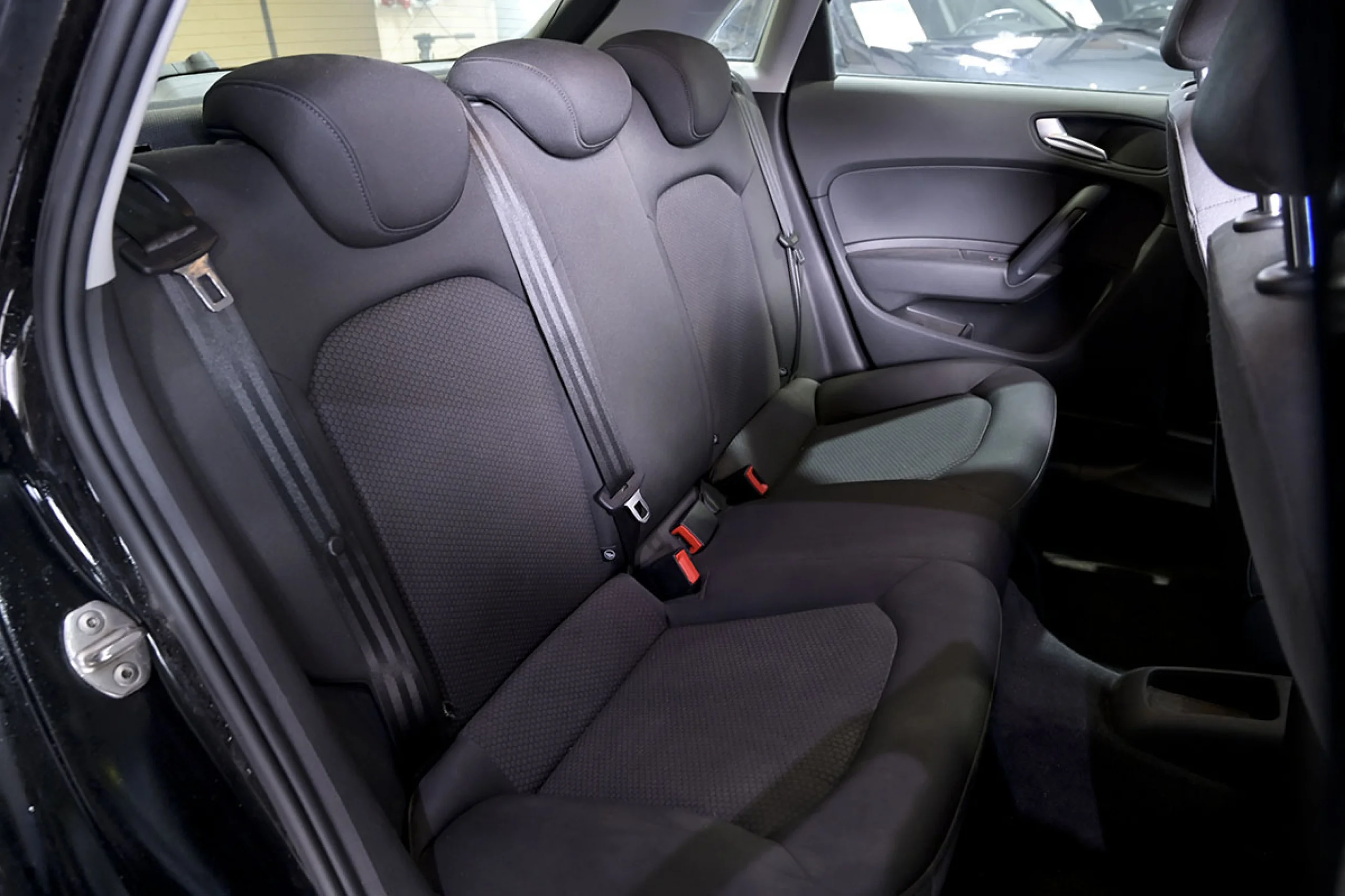 Audi A1 Sportback 1.4 TDI 90CV ultra Attraction - Foto 17