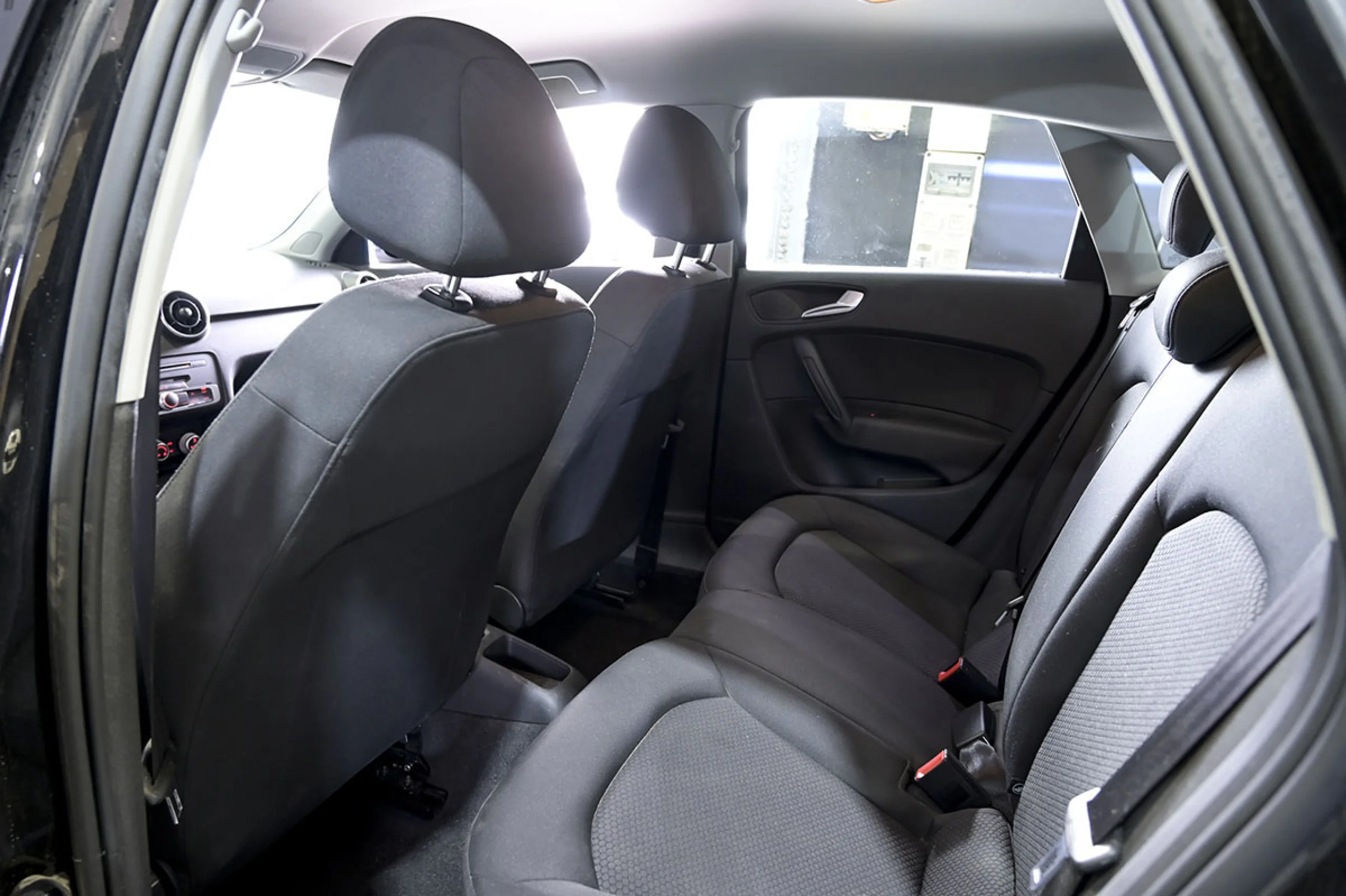 Audi A1 Sportback 1.4 TDI 90CV ultra Attraction - Foto 15