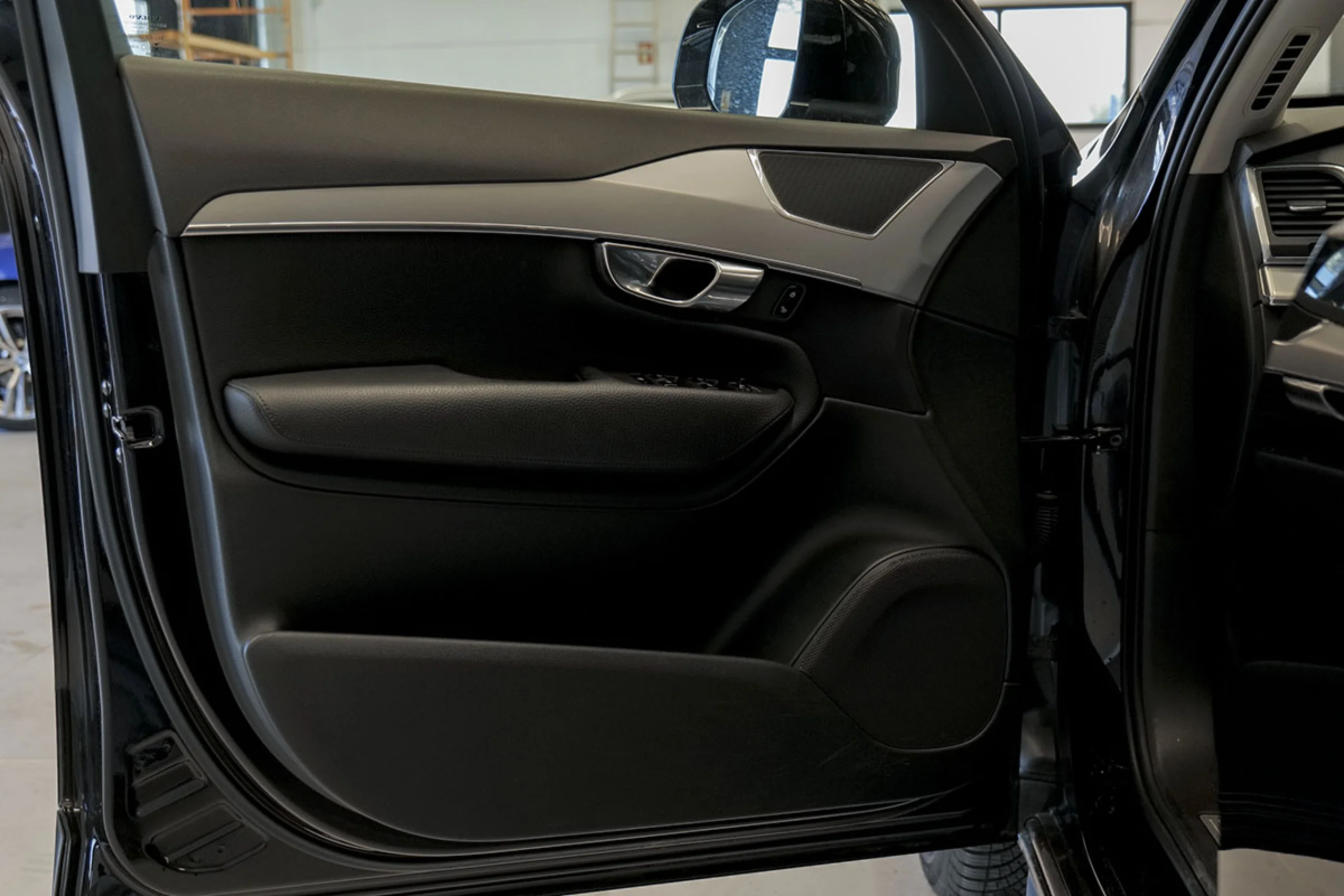 Volvo XC 90 XC90 2.0 D5 AWD Momentum Pro Auto - Foto 20