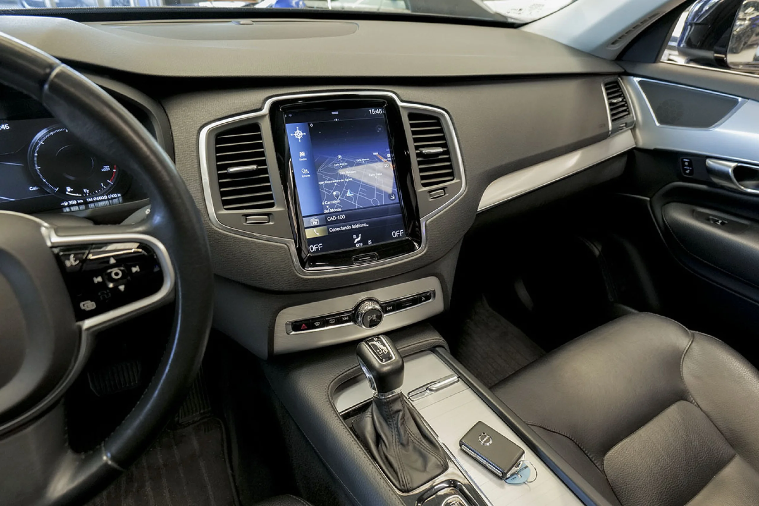 Volvo XC 90 XC90 2.0 D5 AWD Momentum Pro Auto - Foto 24