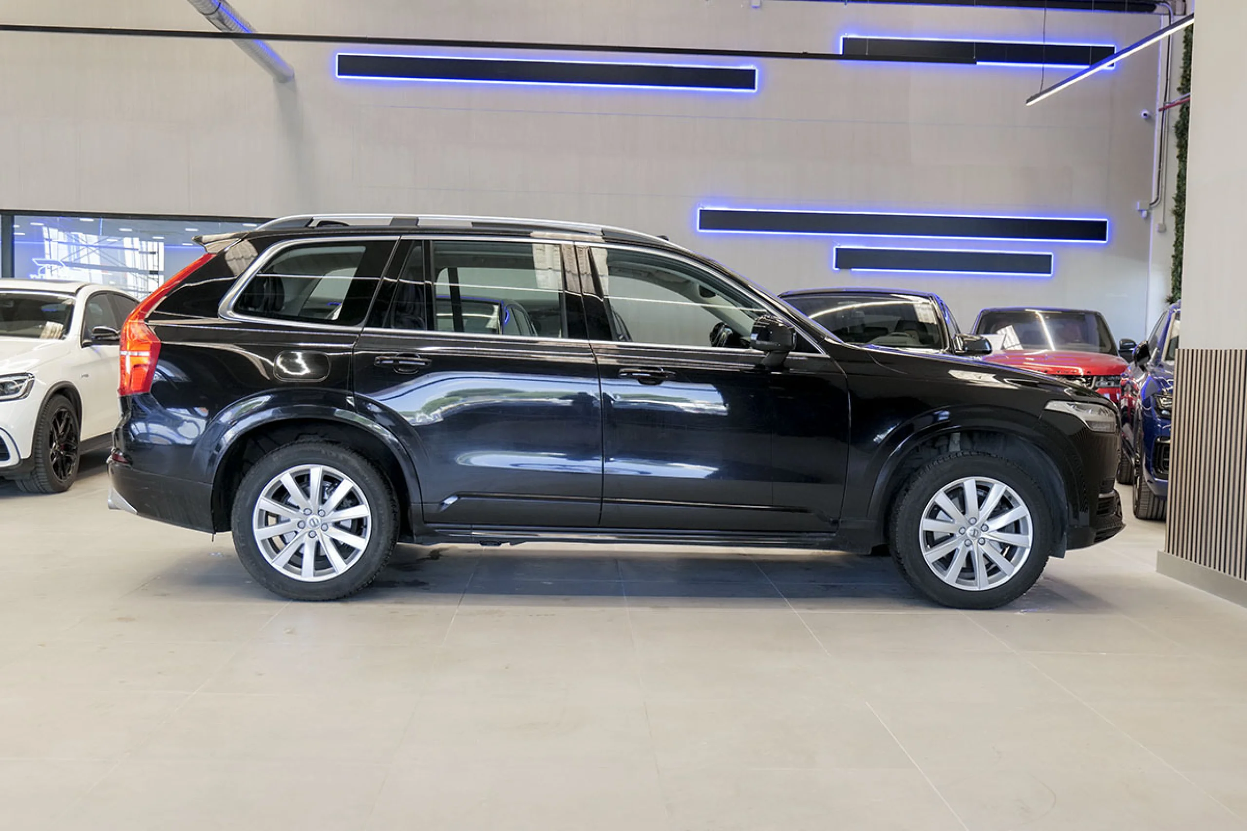 Volvo XC 90 XC90 2.0 D5 AWD Momentum Pro Auto - Foto 19