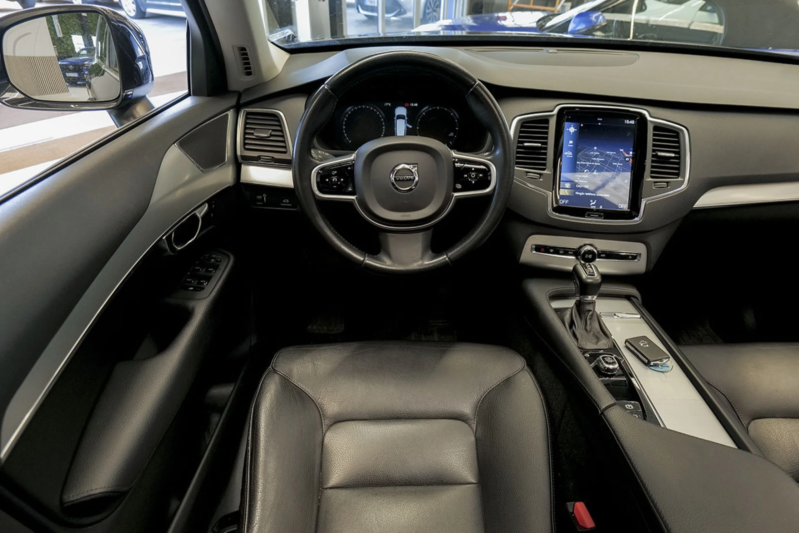 Volvo XC 90 XC90 2.0 D5 AWD Momentum Pro Auto - Foto 28