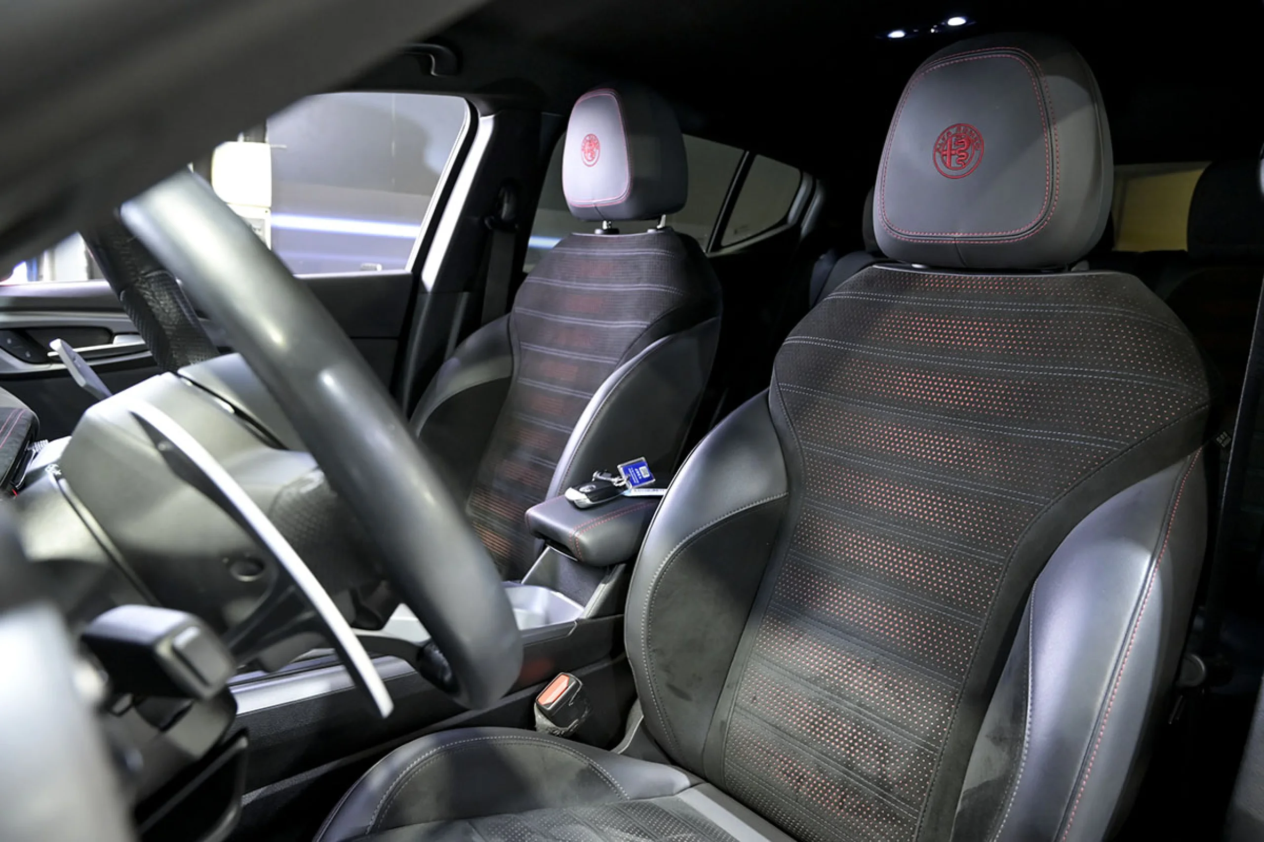 Alfa Romeo Tonale 1.5 MHEV GASOLINA 160 CV VELOCE FWD - Foto 9