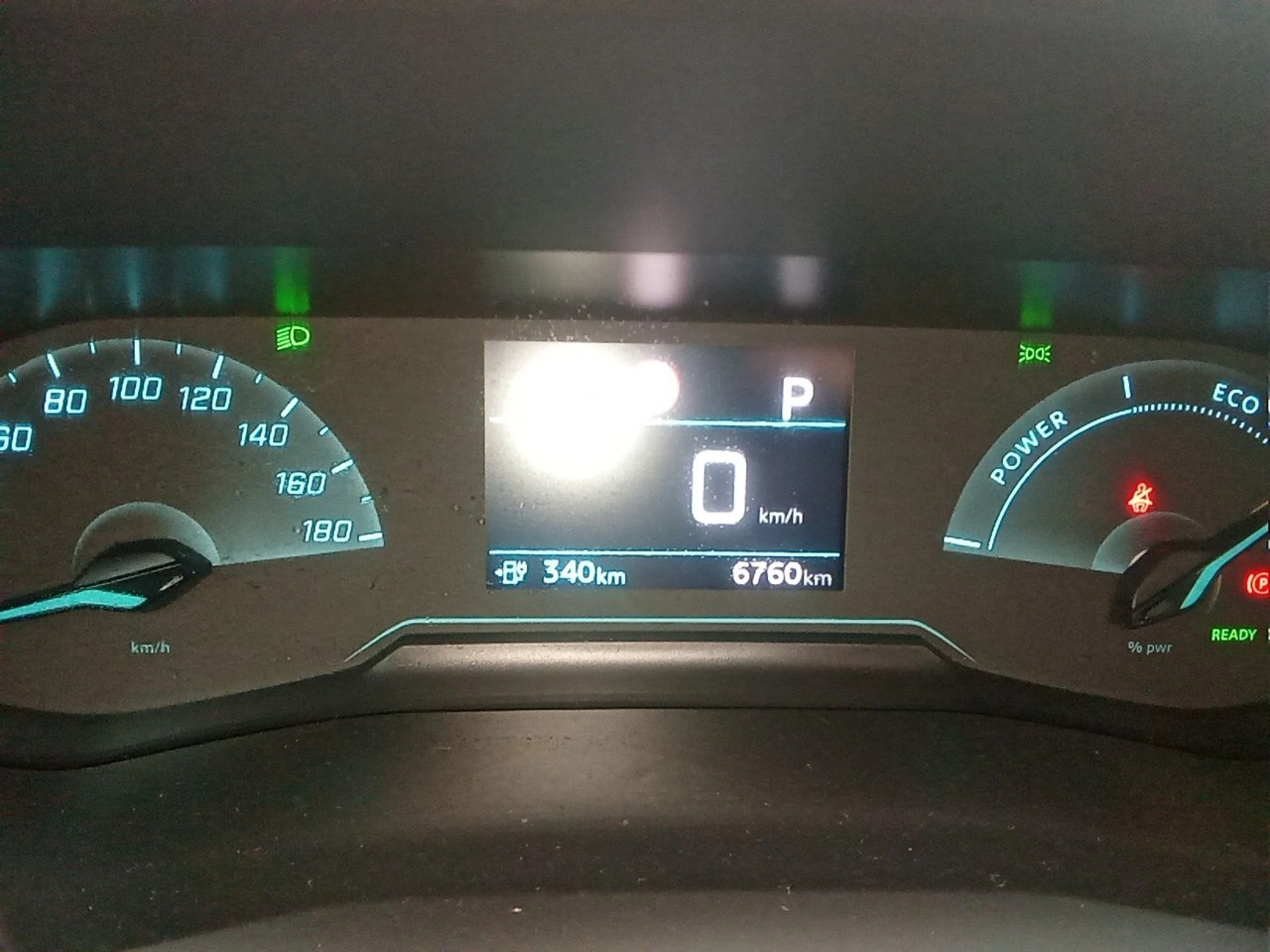 Peugeot 208 Eléctrico Active - Foto 8