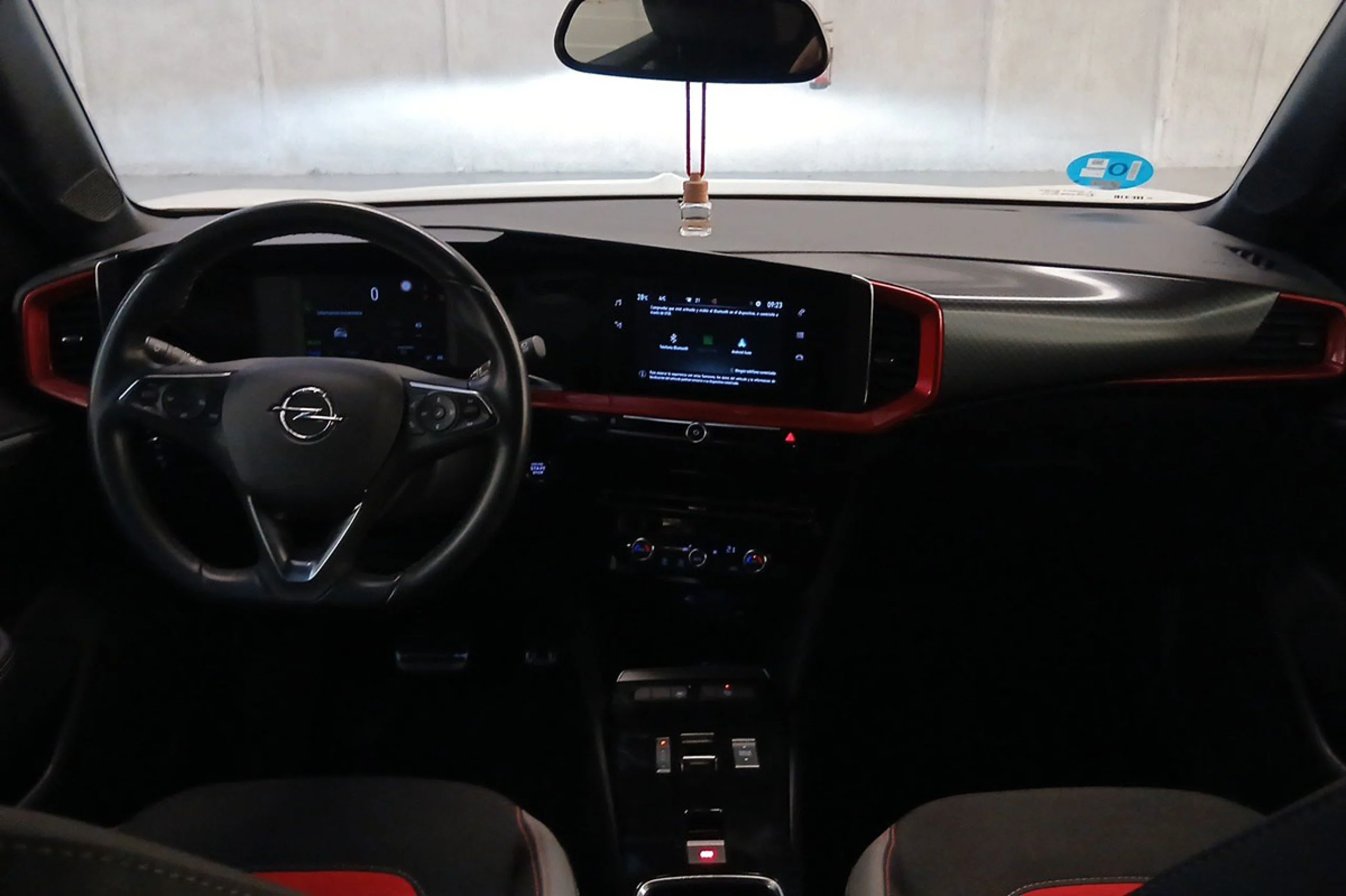 Opel Mokka e BEV 50kWh 100kW 136CV GSe - Foto 8