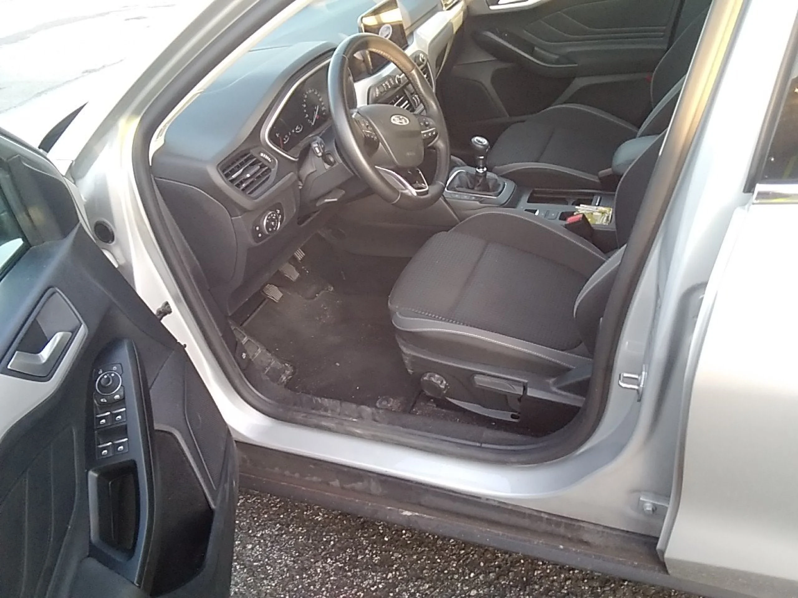 Ford Focus 1.5 Ecoblue 88kW Trend+ - Foto 7