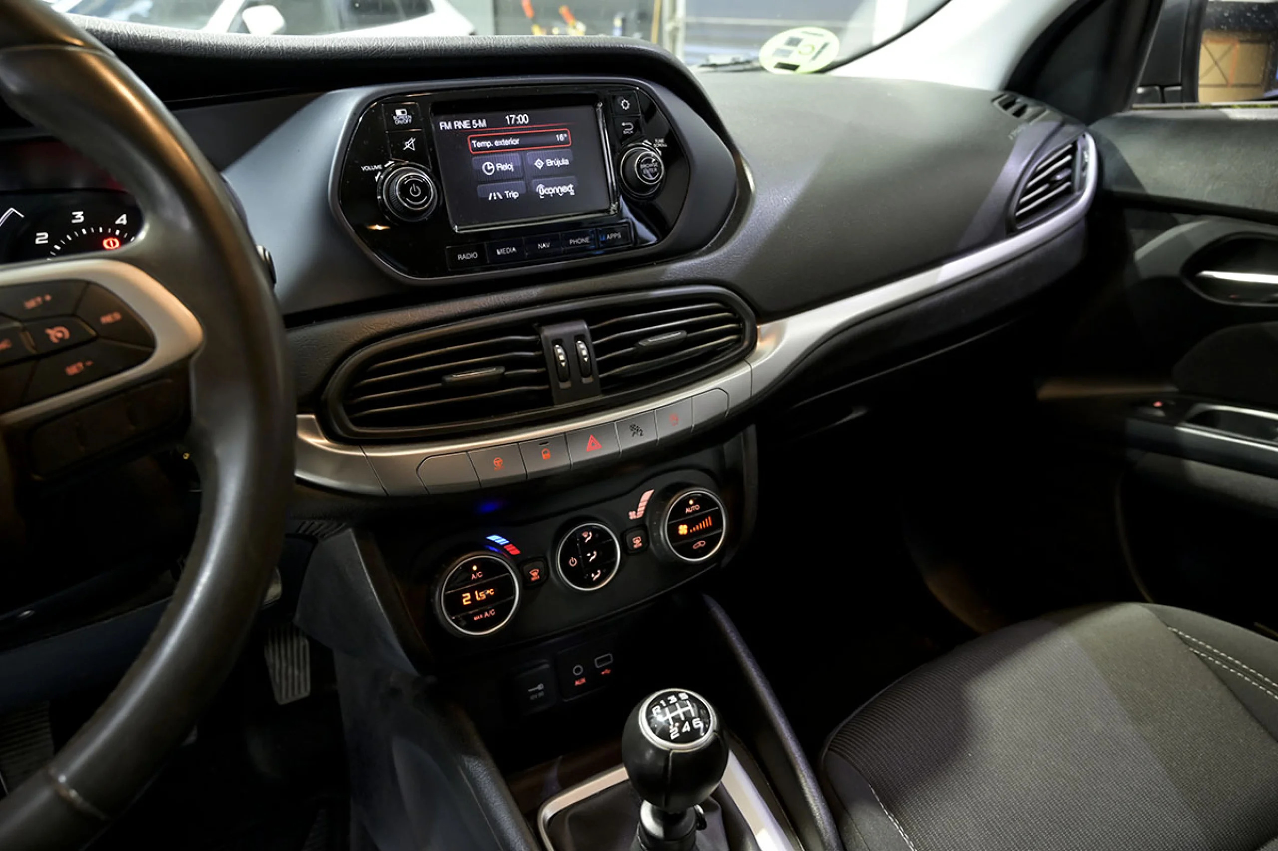 Fiat Tipo 1.6 Lounge Plus 88kW diesel Mjet II SW - Foto 25