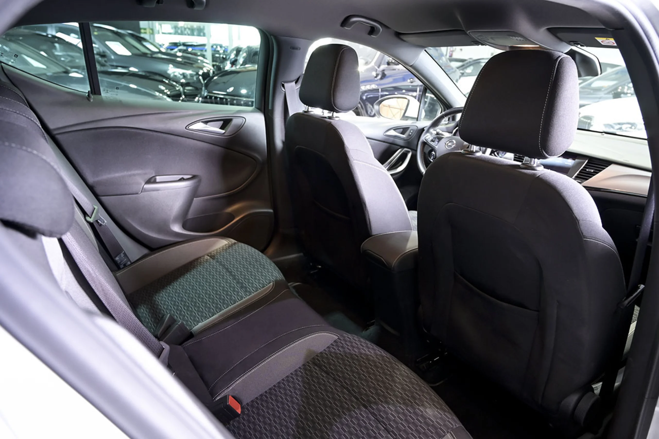 Opel Astra 1.2T SHL 81kW 110CV GS Line - Foto 15