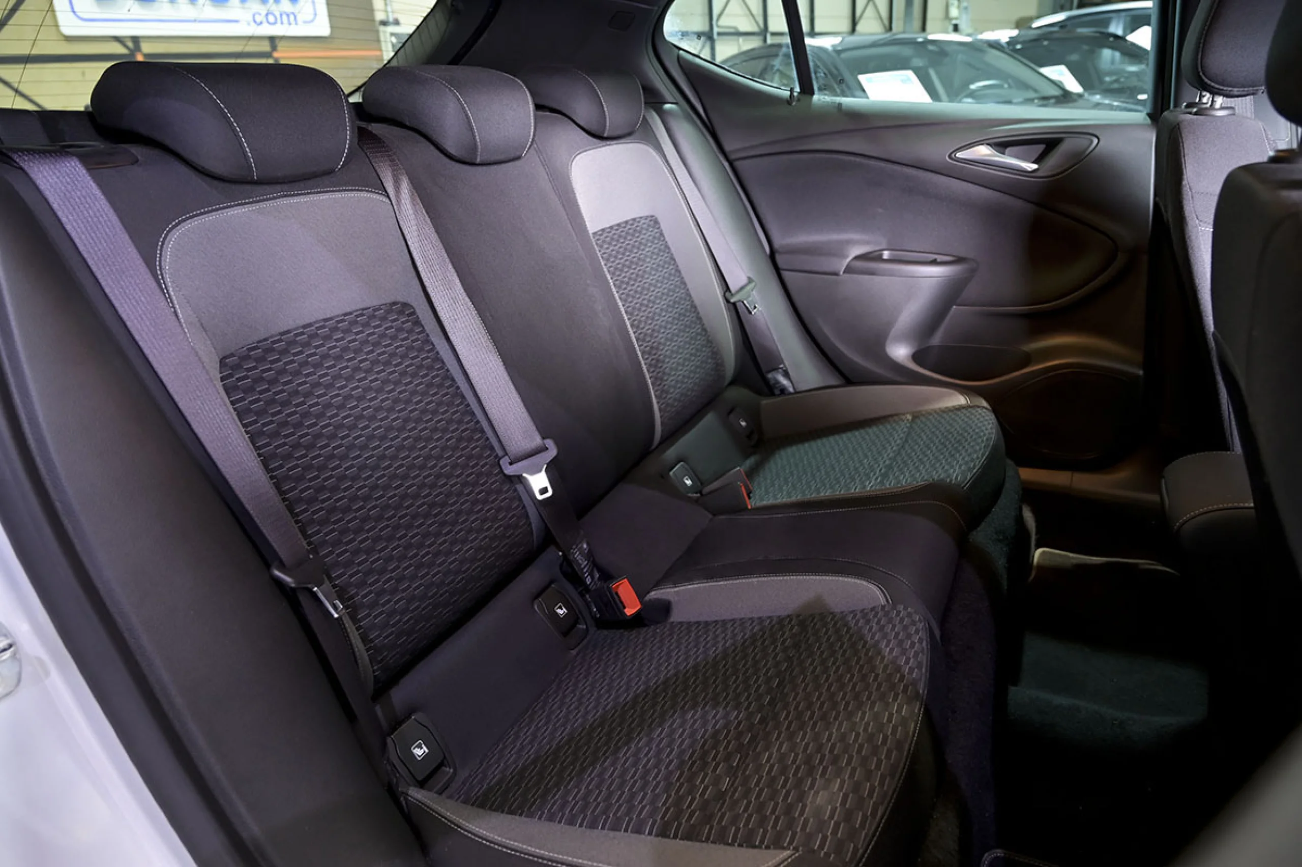 Opel Astra 1.2T SHL 81kW 110CV GS Line - Foto 18