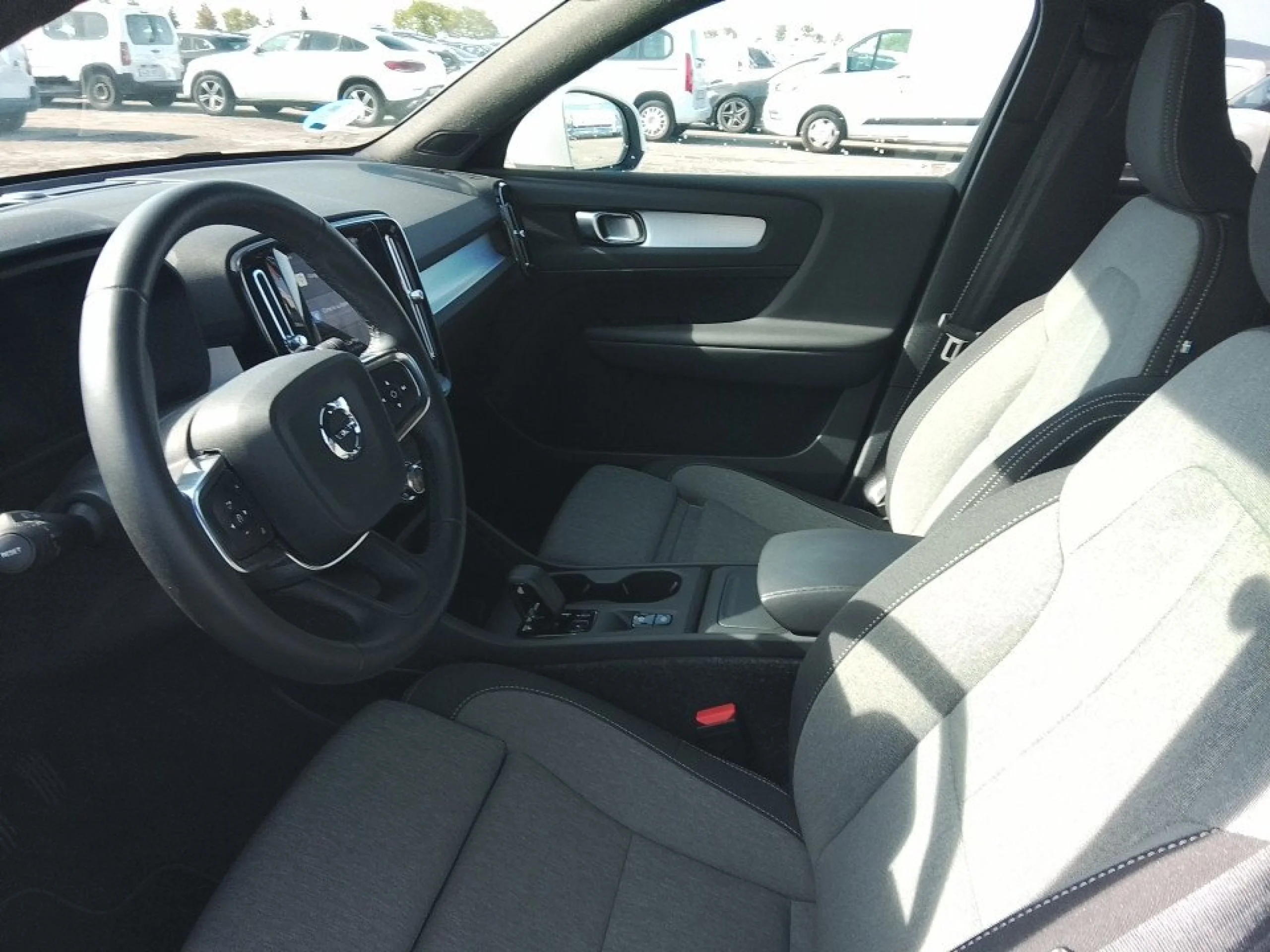 Volvo XC 40 XC40 2.0 B4 G Core Auto - Foto 7