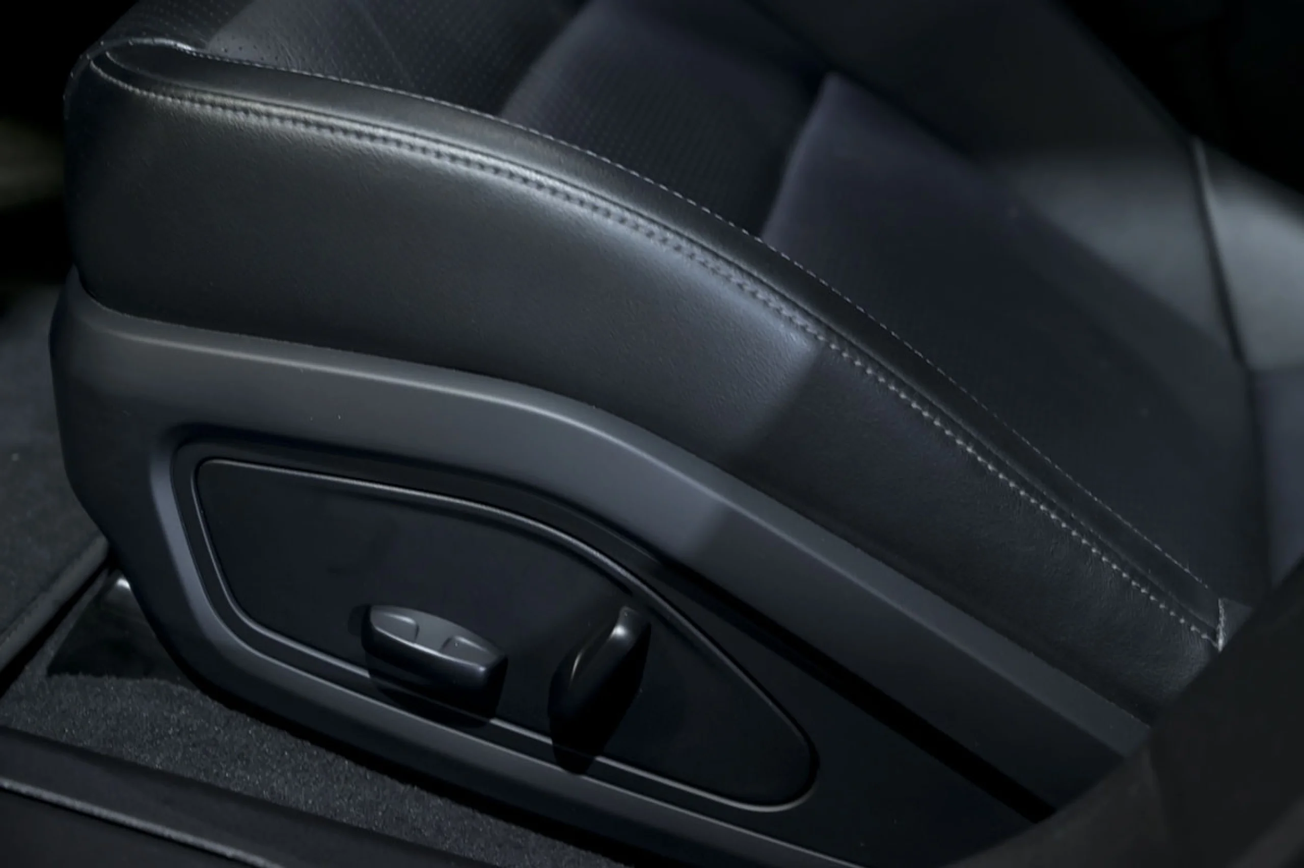 Porsche Taycan Porsche Taycan - Foto 25