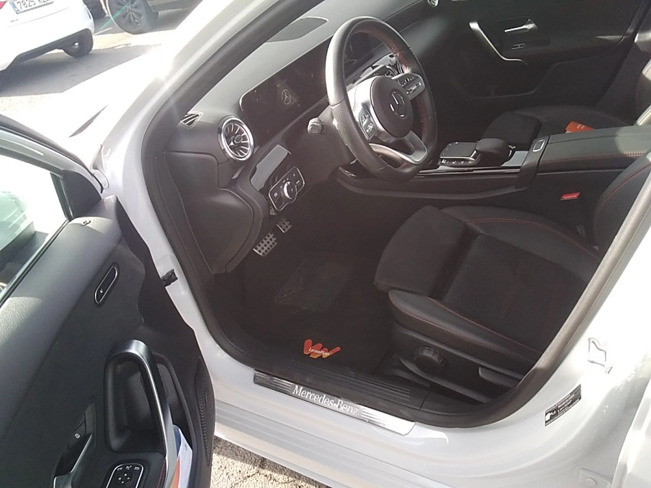 Mercedes-Benz A 200 MERCEDES A-CLASS Sedán A 200 d - Foto 7