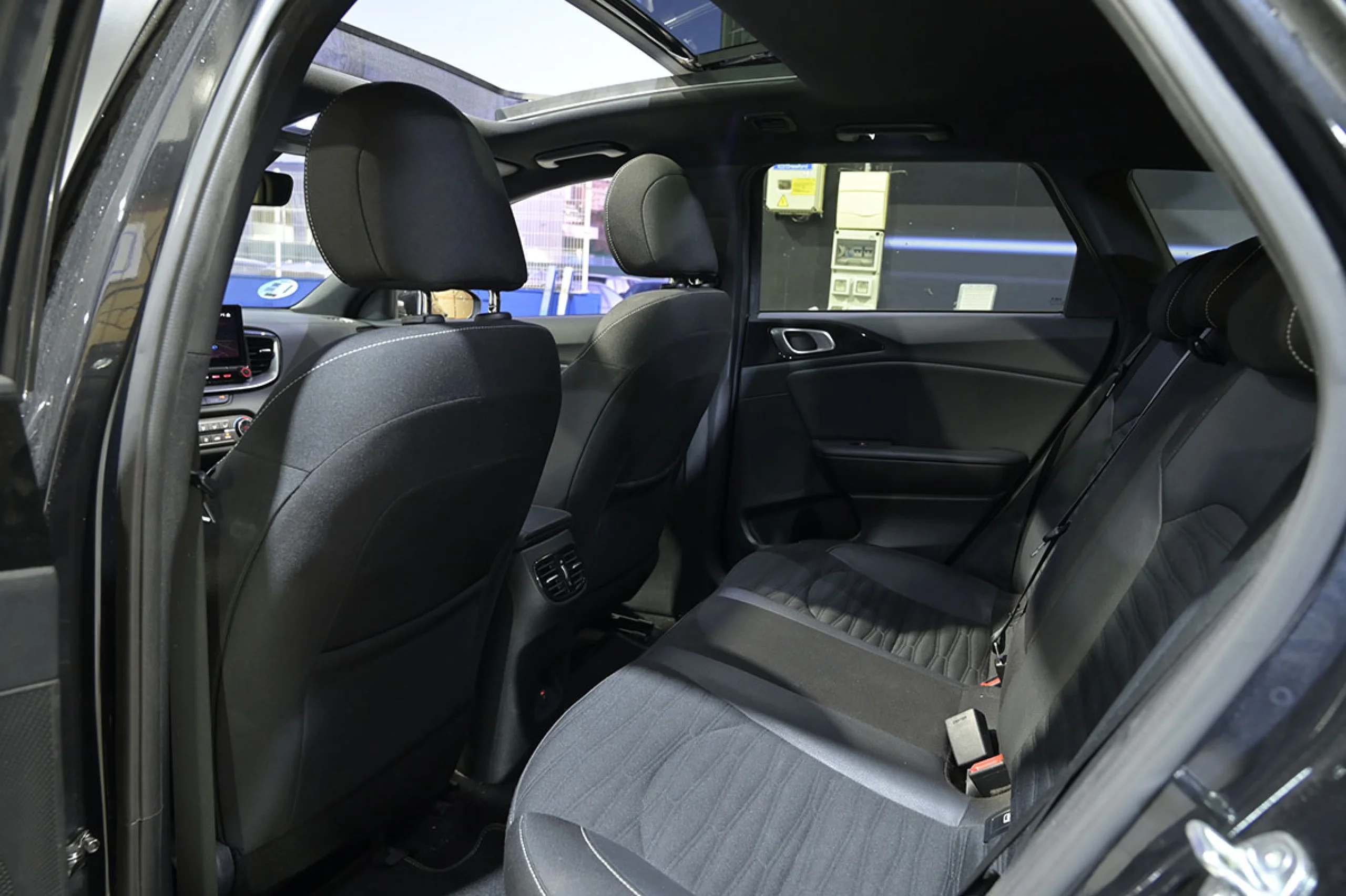 Kia Ceed Tourer Tourer 1.5 MHEV 118kW160CV GT Line DCT - Foto 17