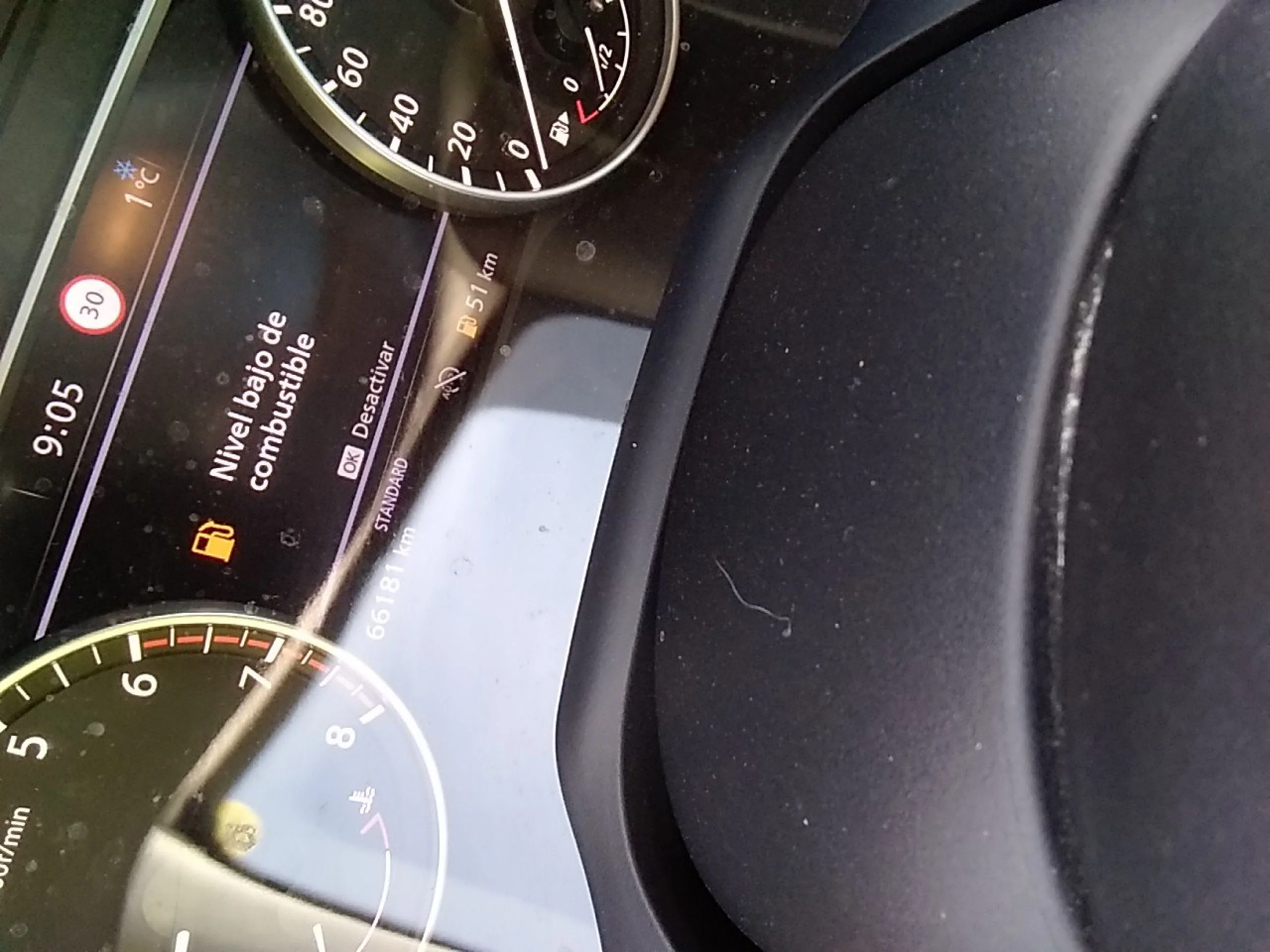 Nissan Qashqai DIG-T 103kW (140CV) mHEV 4x2 Acenta - Foto 8