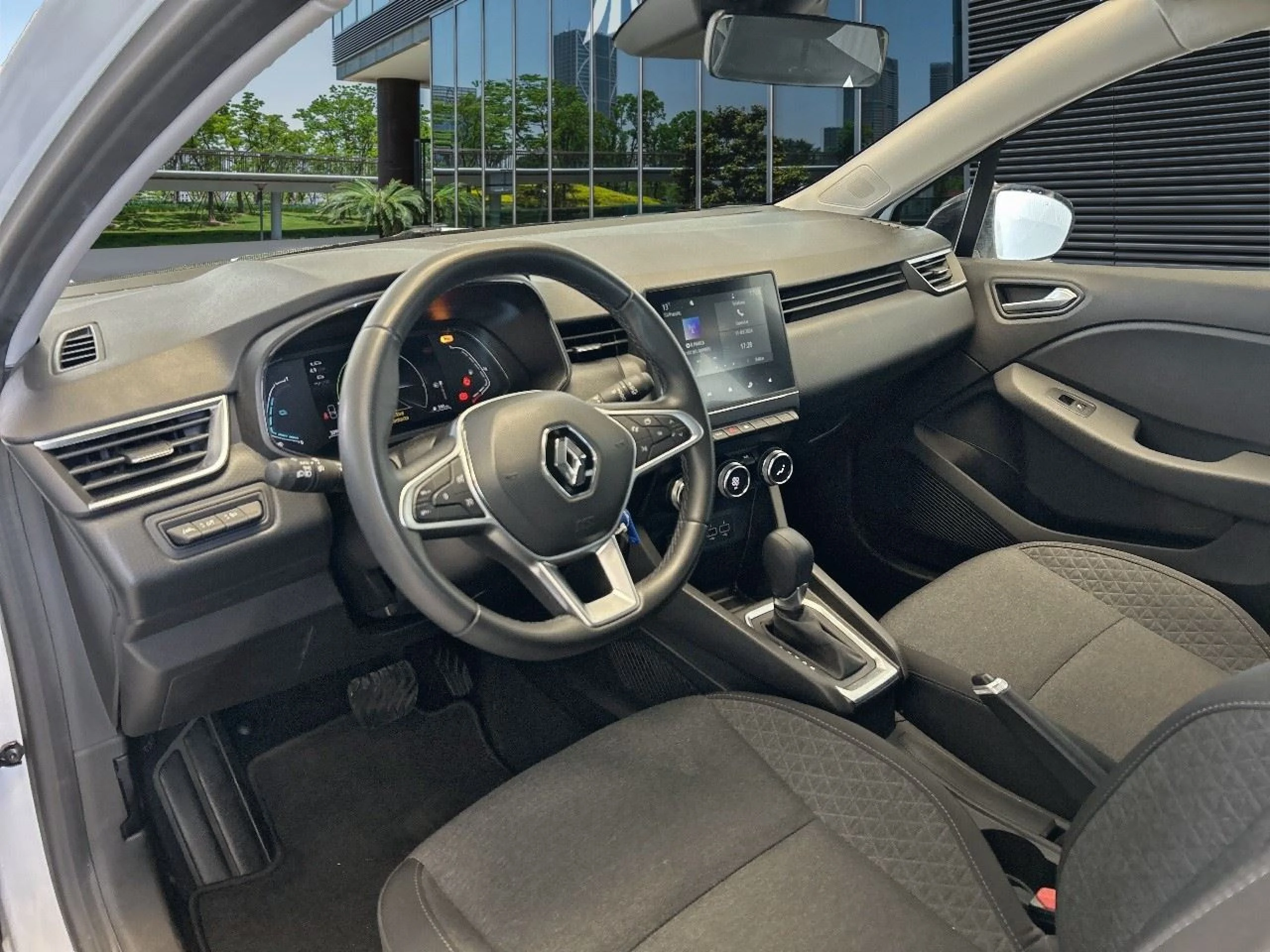 Renault Clio Equilibre E-Tech Híbrido 104 kW (140CV) - Foto 7