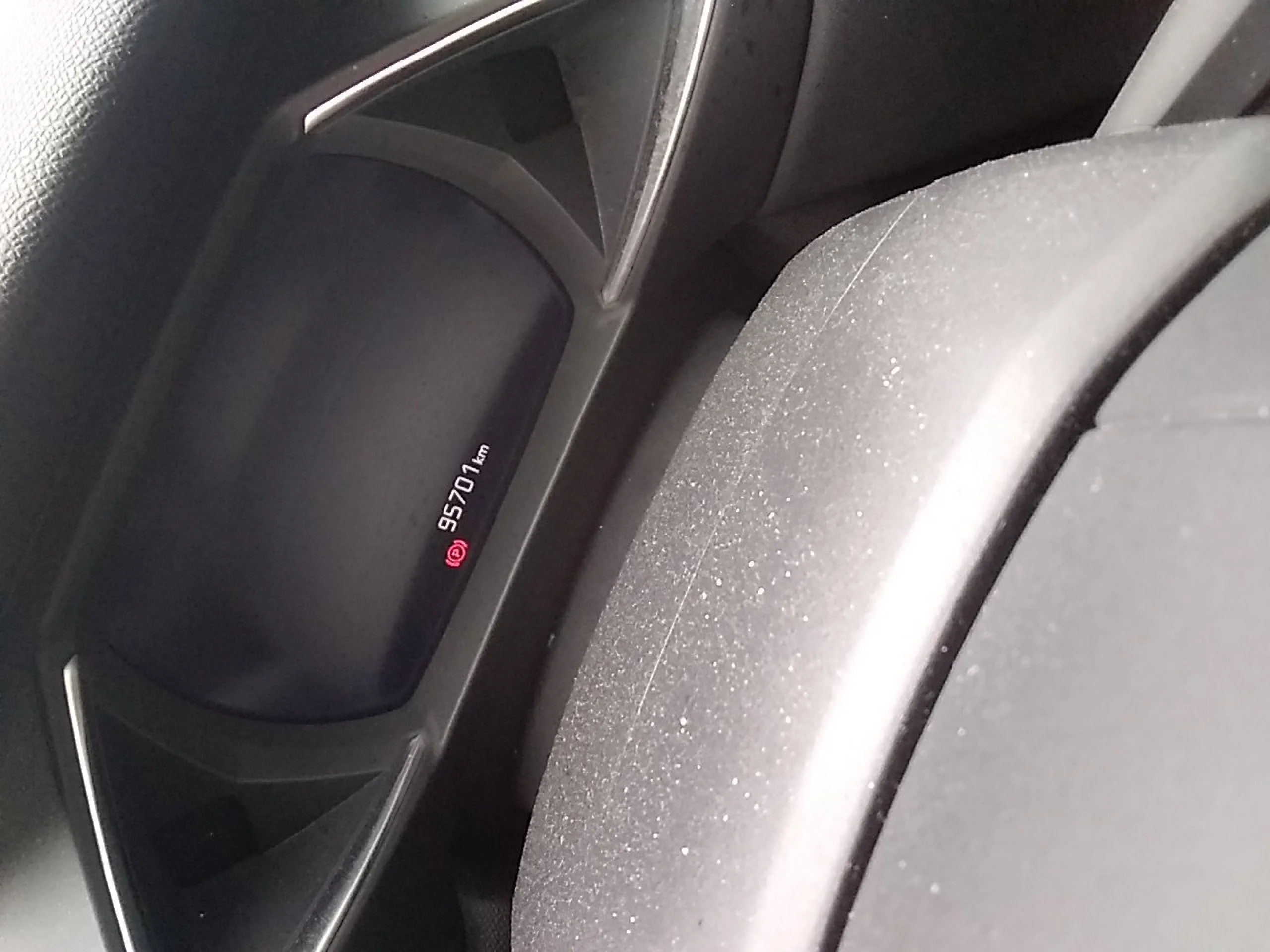 DS DS3 Crossback DS 3 CROSSBACK BlueHDi 81 kW Manual SO CHIC - Foto 8