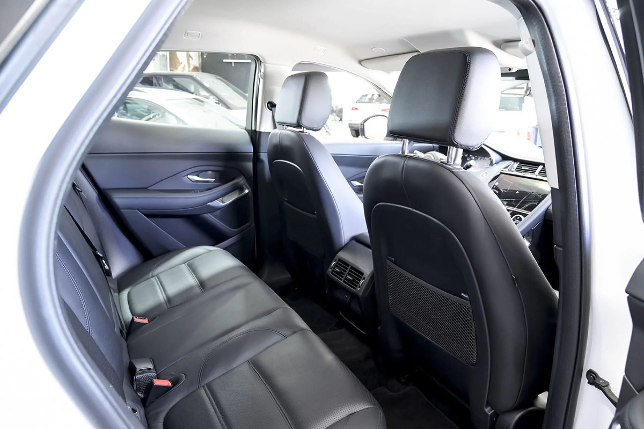 Jaguar E-Pace 2.0D 163PS MHEV S 4WD Auto - Foto 15