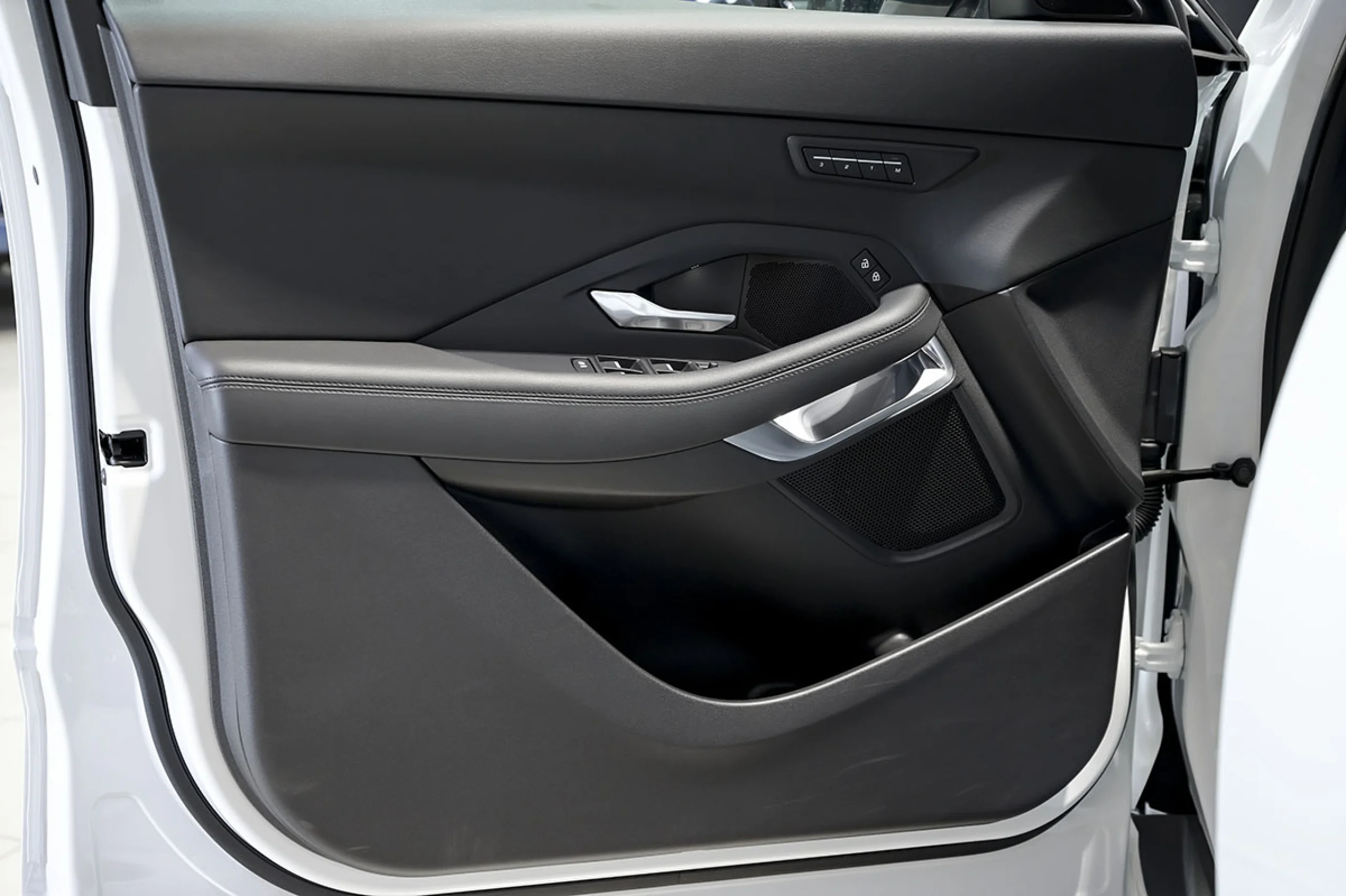 Jaguar E-Pace 2.0D 163PS MHEV S 4WD Auto - Foto 22